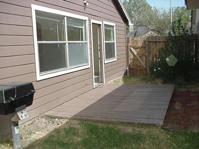 7113 Goldendale Court Property Photo 12