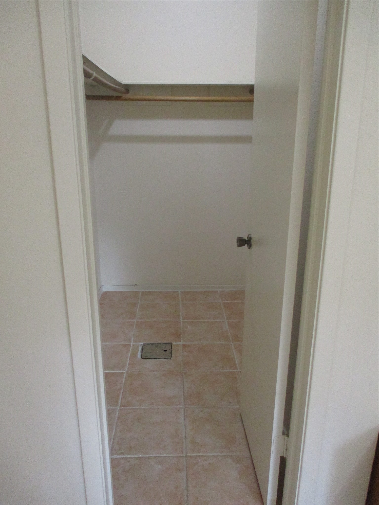 7113 Goldendale Court Property Photo 24