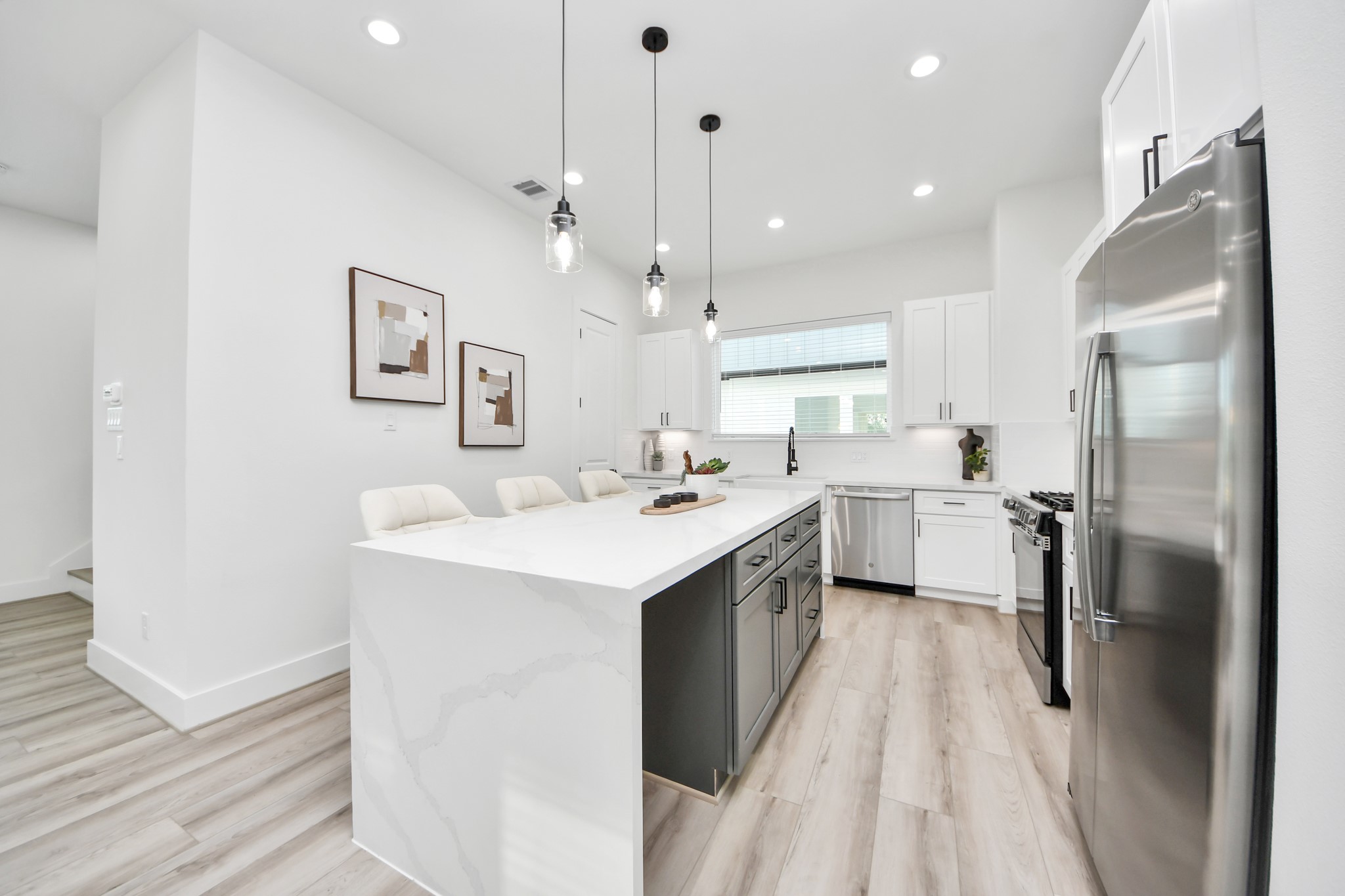 7729 Hammerly Boulevard Property Photo 10