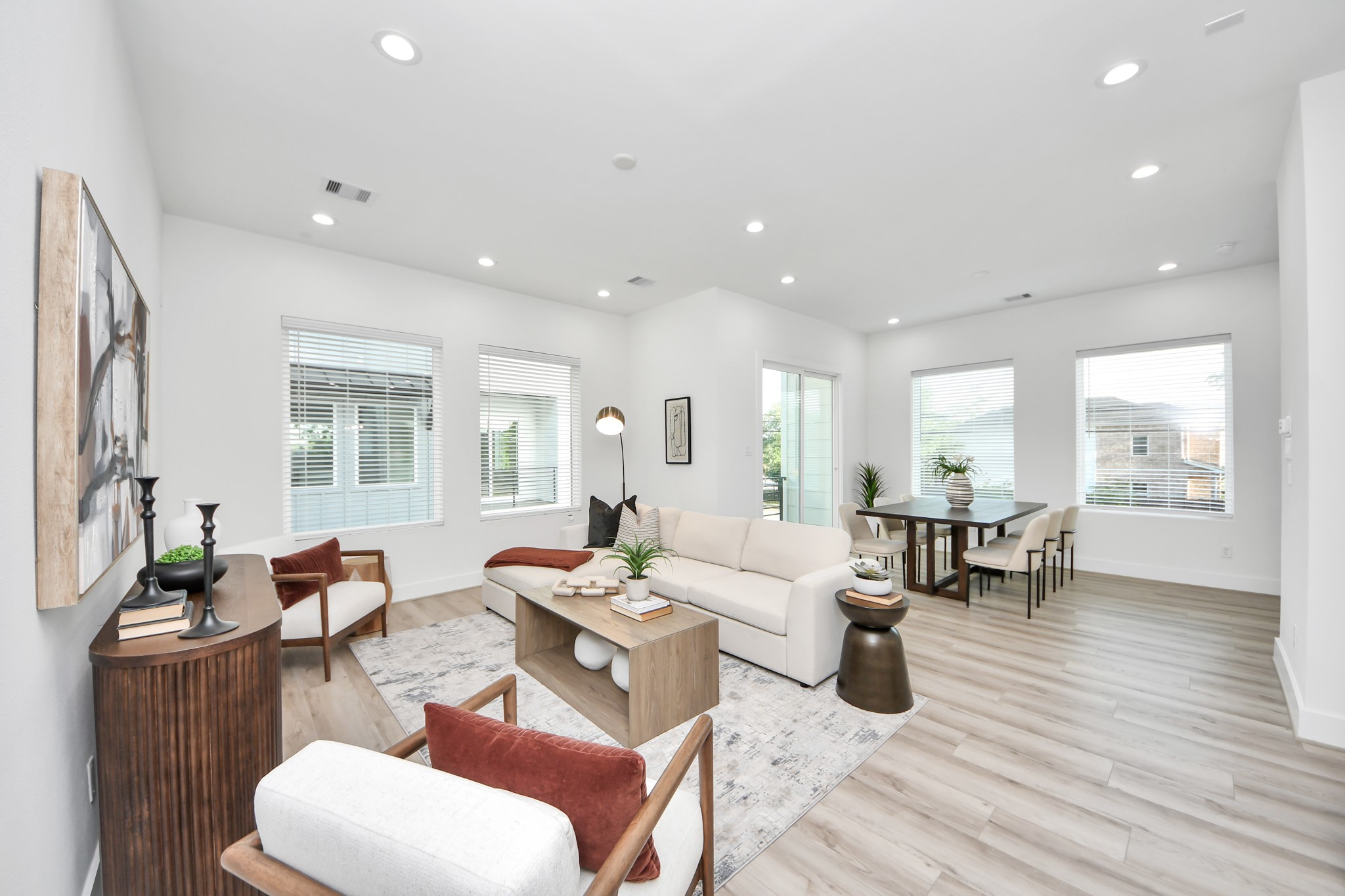7729 Hammerly Boulevard Property Photo 16