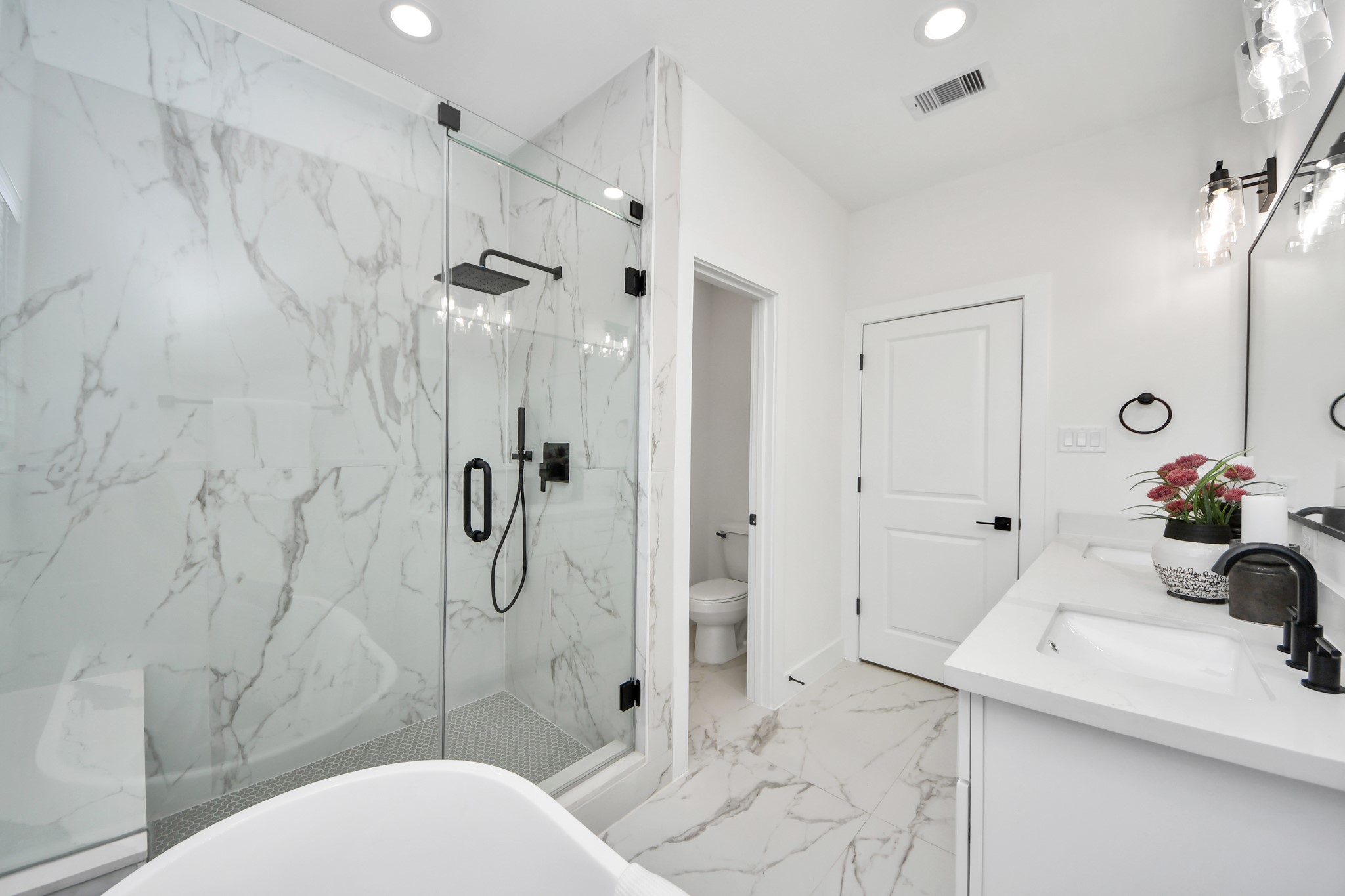 7729 Hammerly Boulevard Property Photo 32