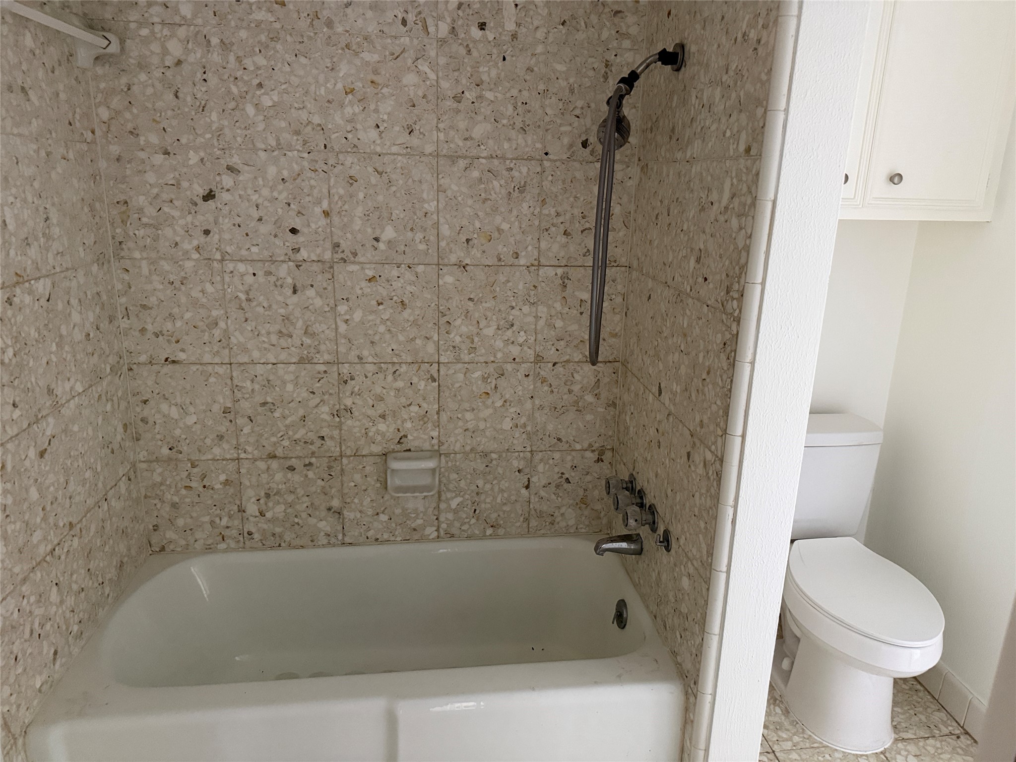 7822 Albin Lane Property Photo 13