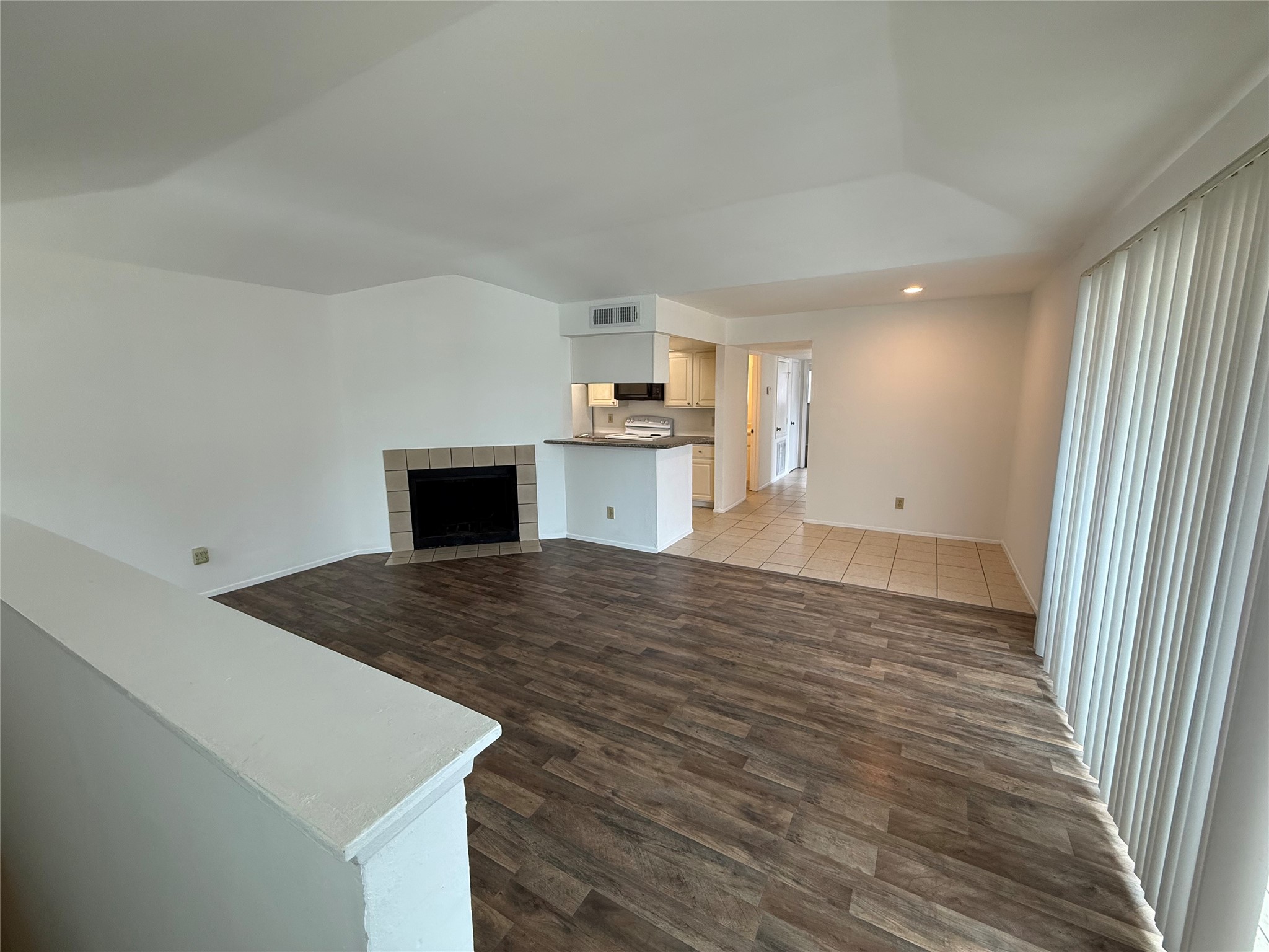 8048 Sands Point Drive D Property Photo 1