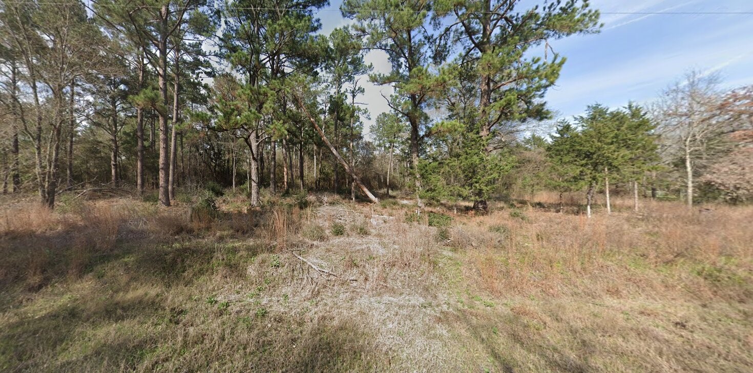 2699 County Road 144 Property Photo 1