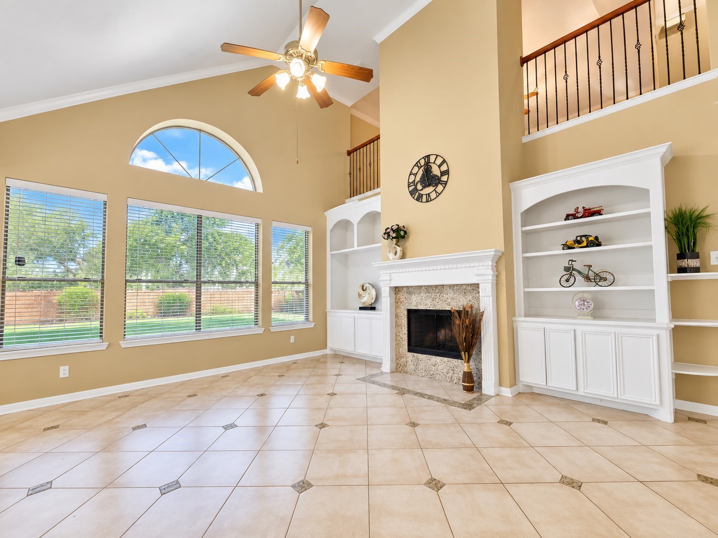 2610 Parkbriar Lane Property Photo 4