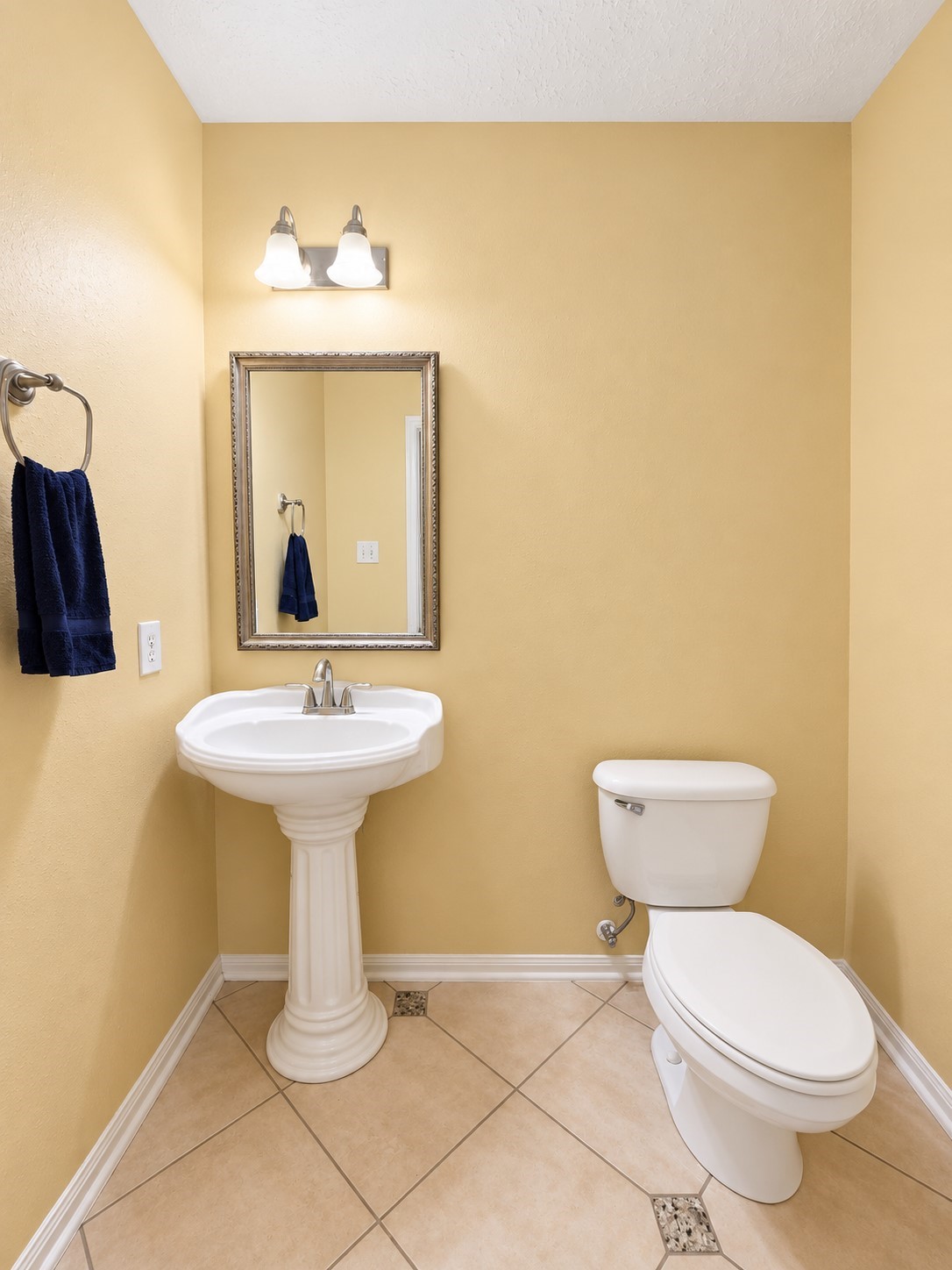 2610 Parkbriar Lane Property Photo 9
