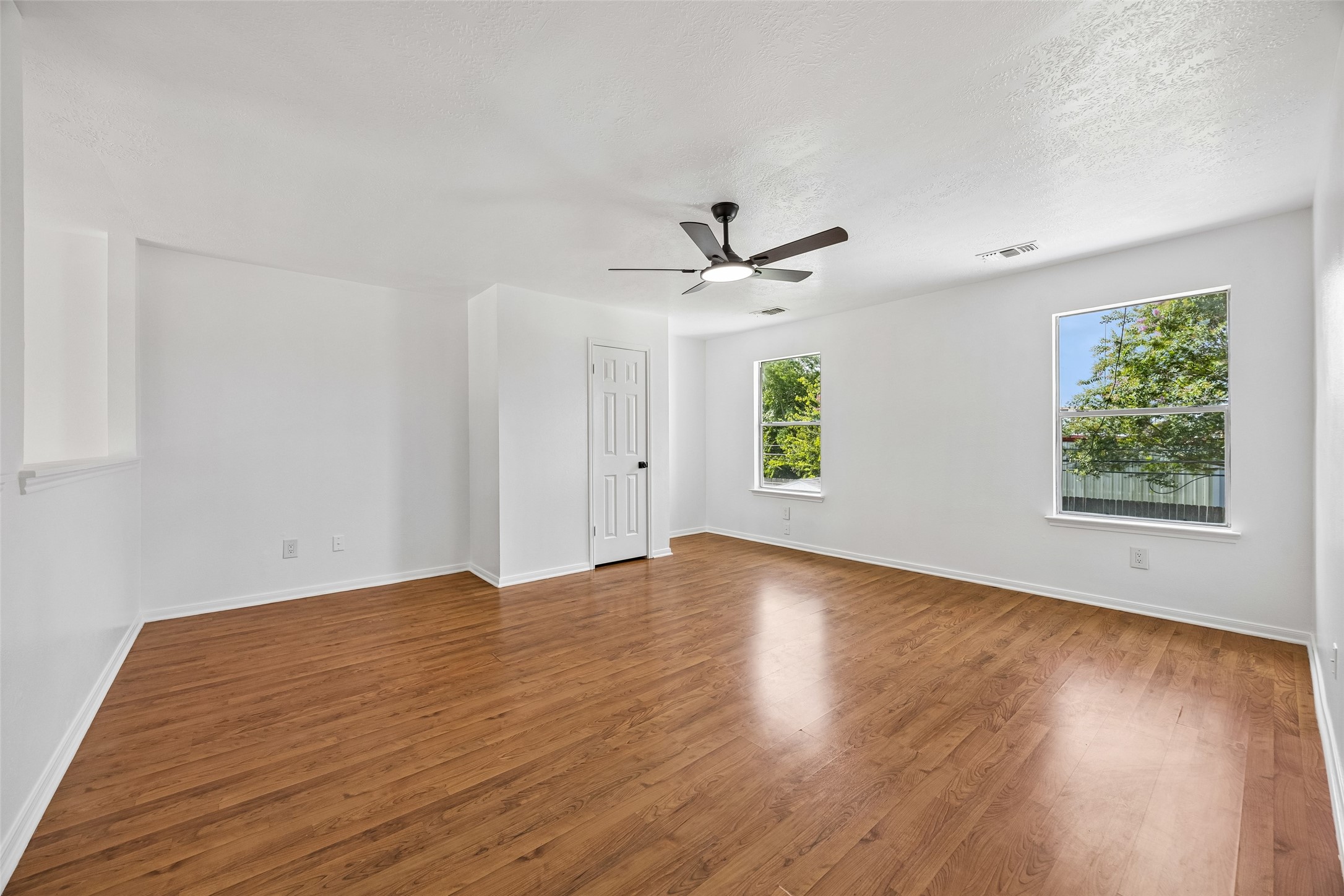23527 Cansfield Way Property Photo 25