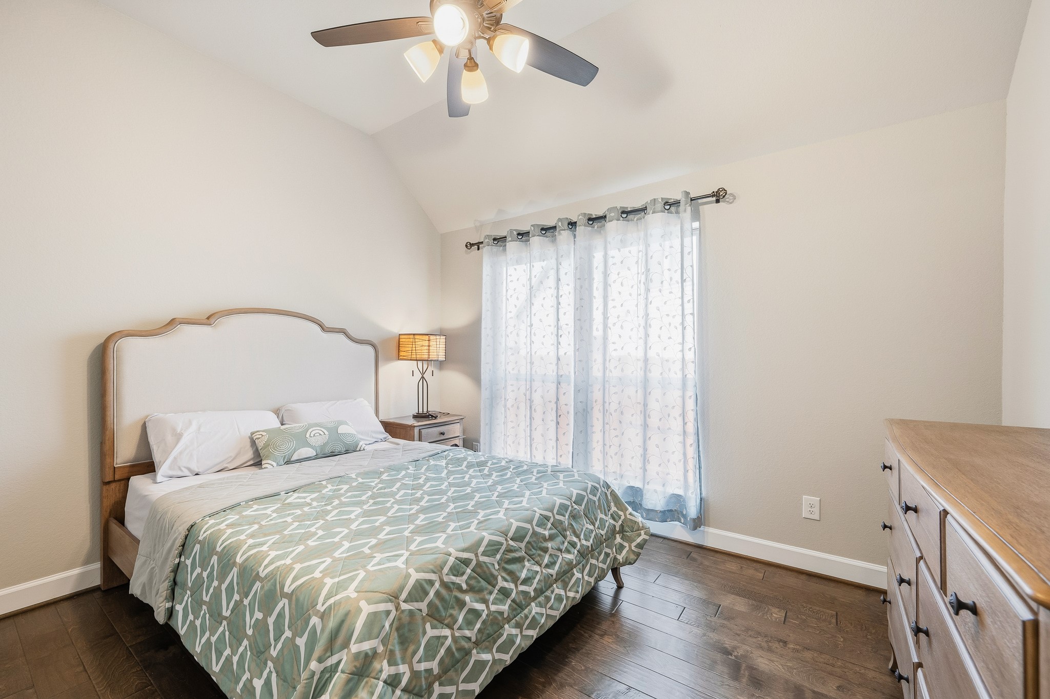2106 Stargrass Drive Property Photo 37