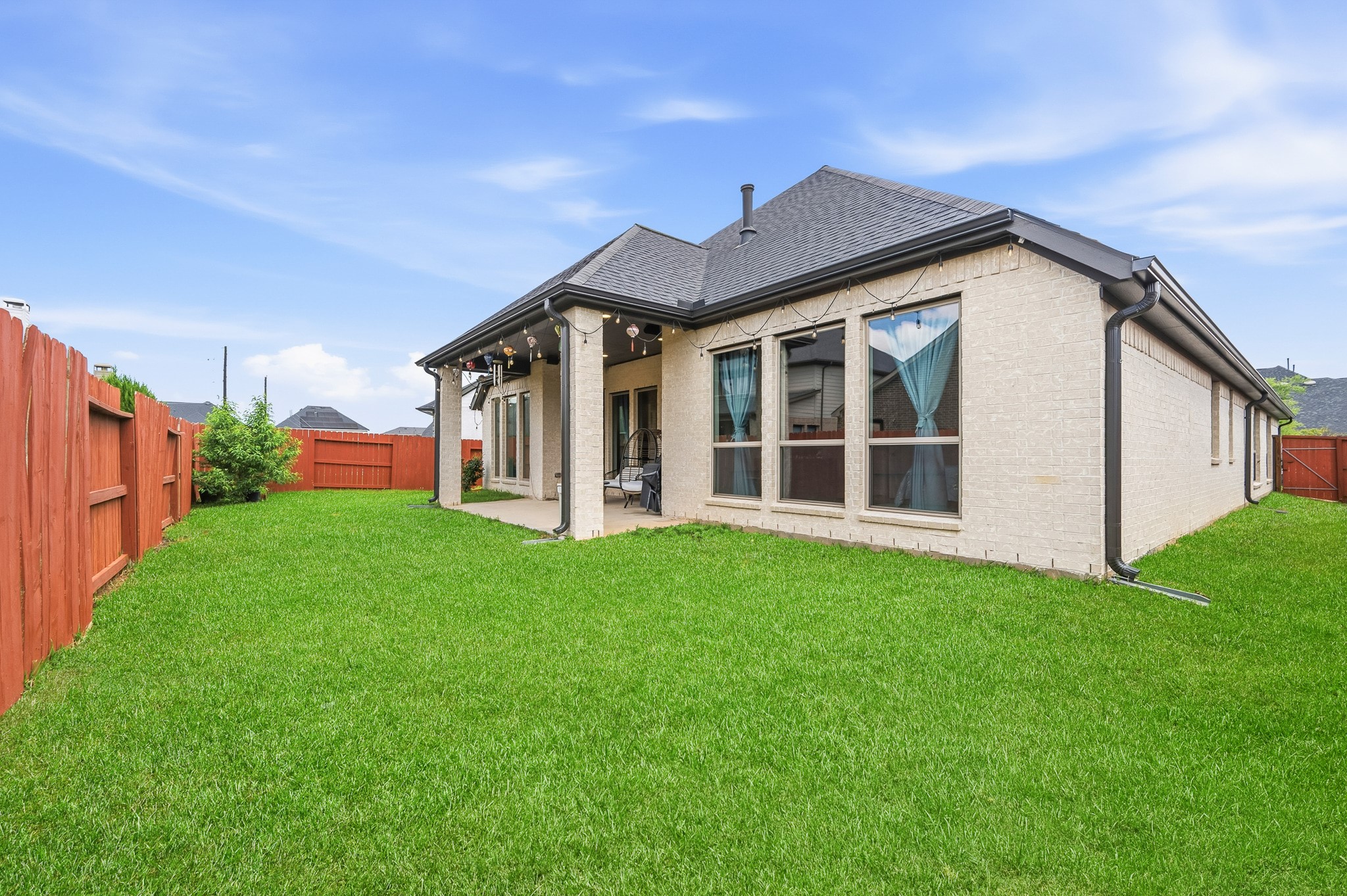 2106 Stargrass Drive Property Photo 48
