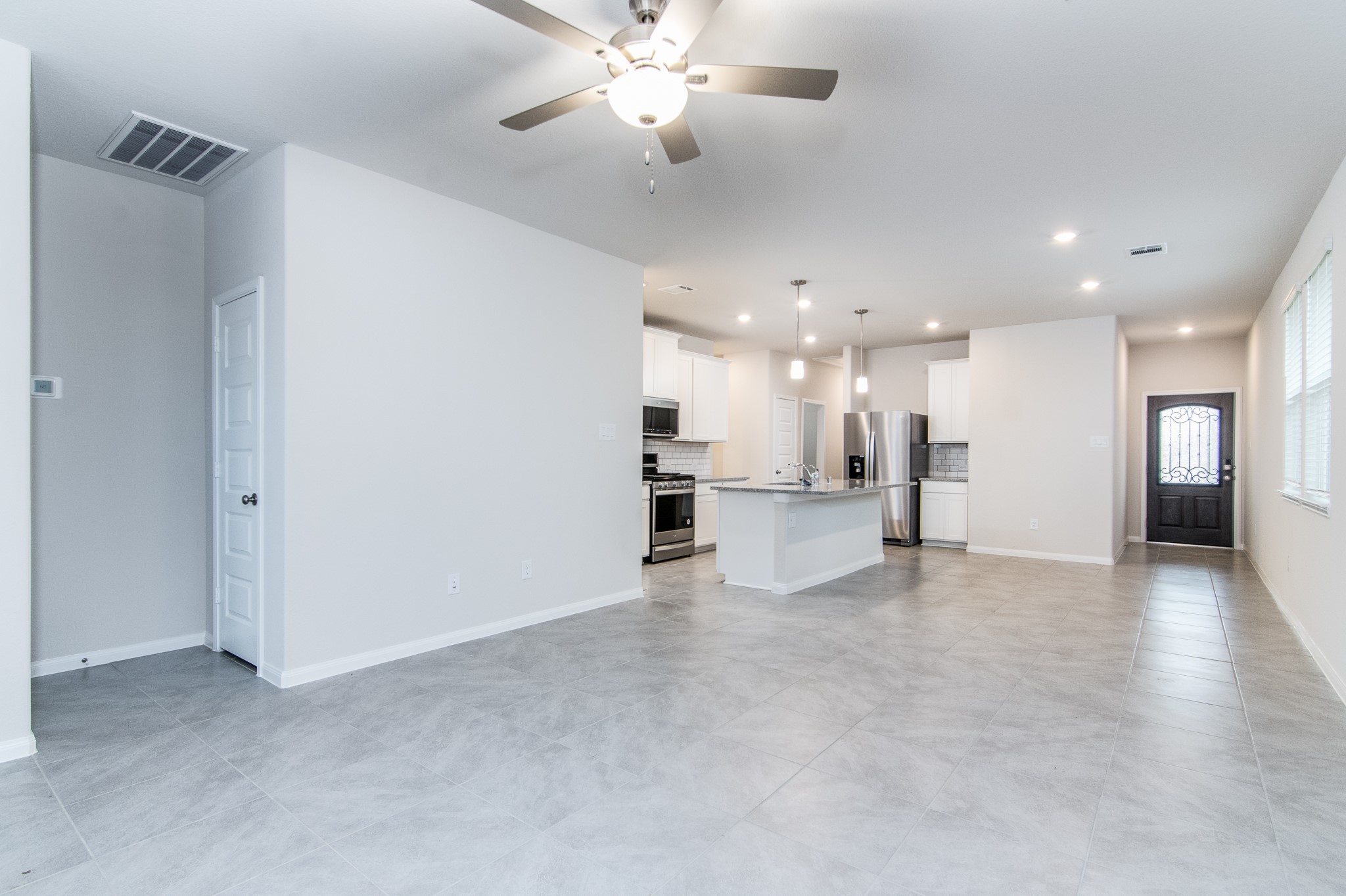 18499 Sunrise Maple Drive Property Photo 8