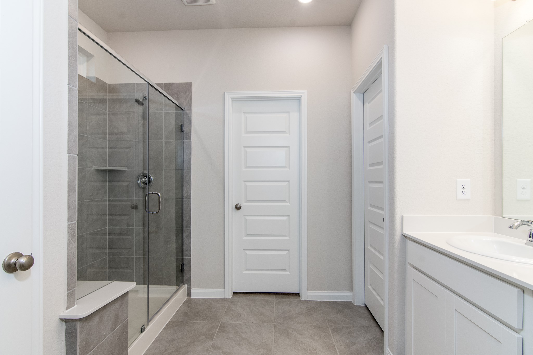 18499 Sunrise Maple Drive Property Photo 12