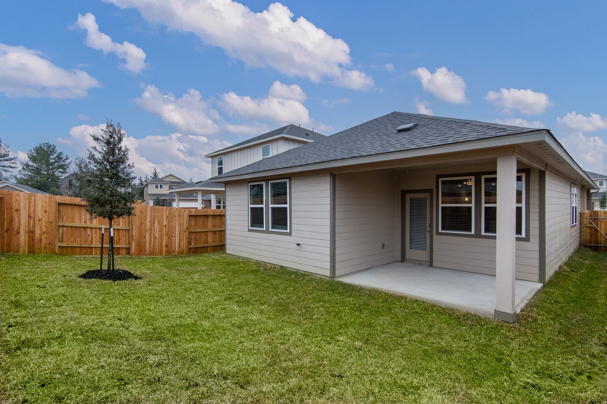 18499 Sunrise Maple Drive Property Photo 19