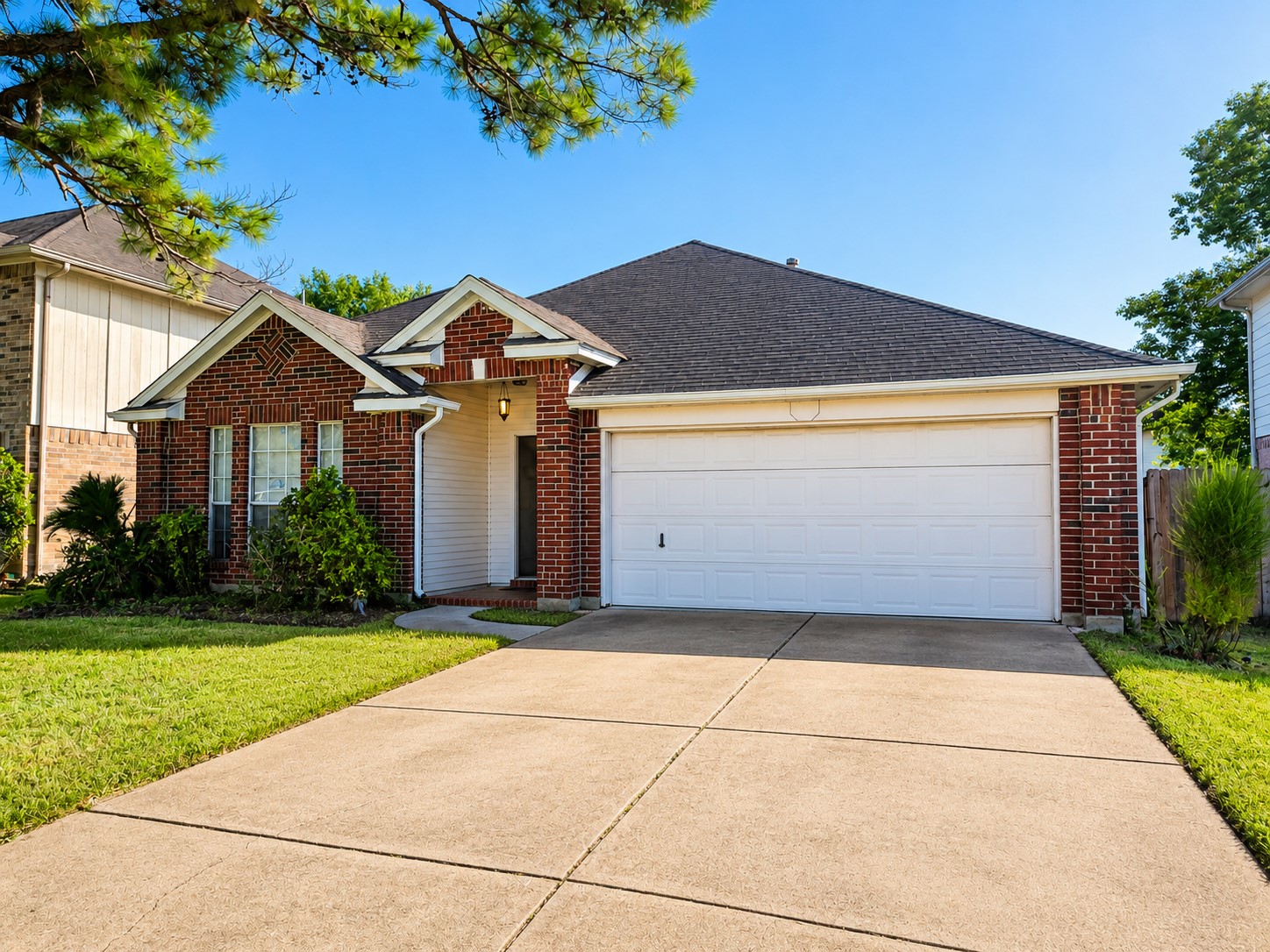 17006 Dusty Mill Drive E Property Photo 2