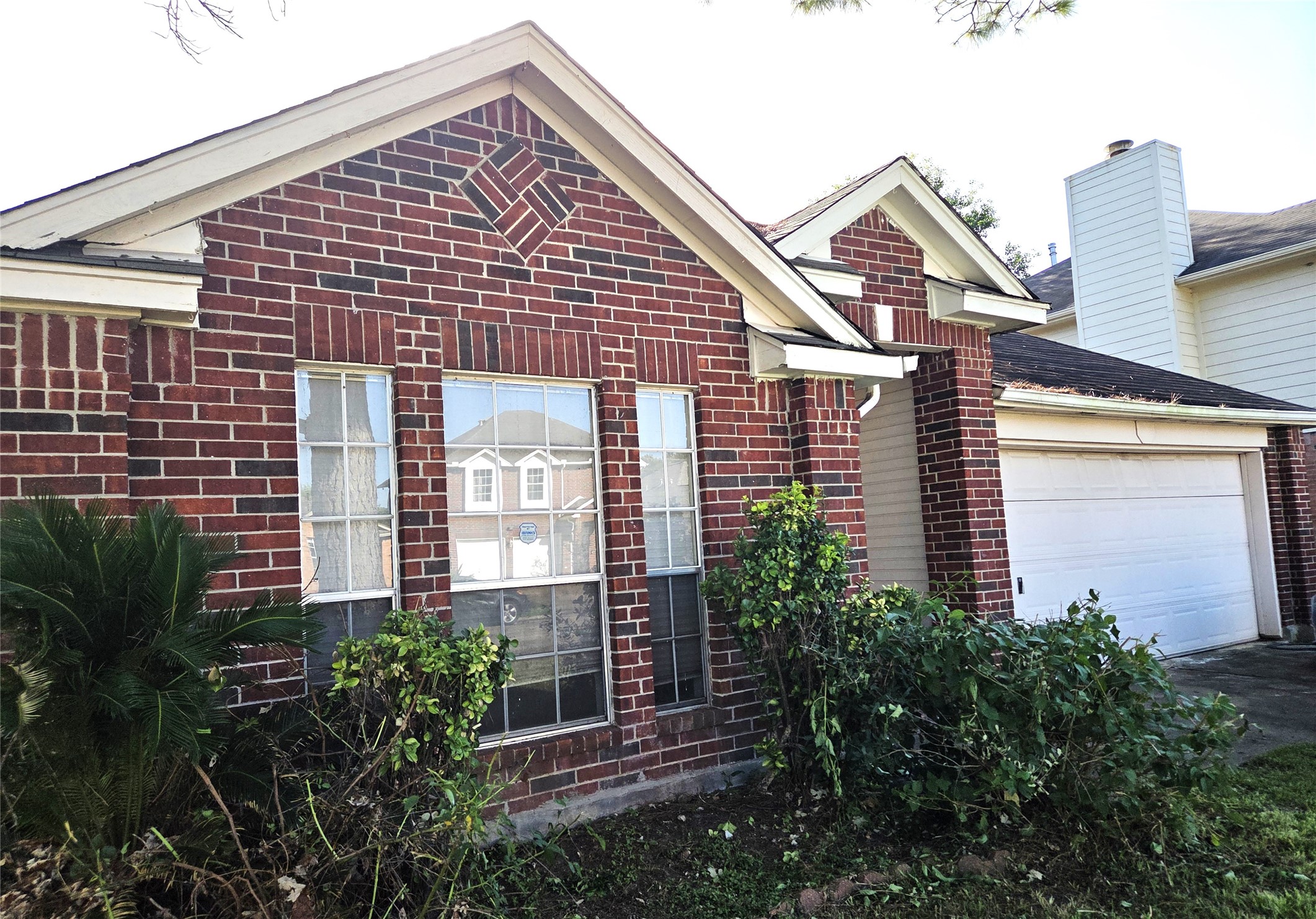 17006 Dusty Mill Drive E Property Photo 3