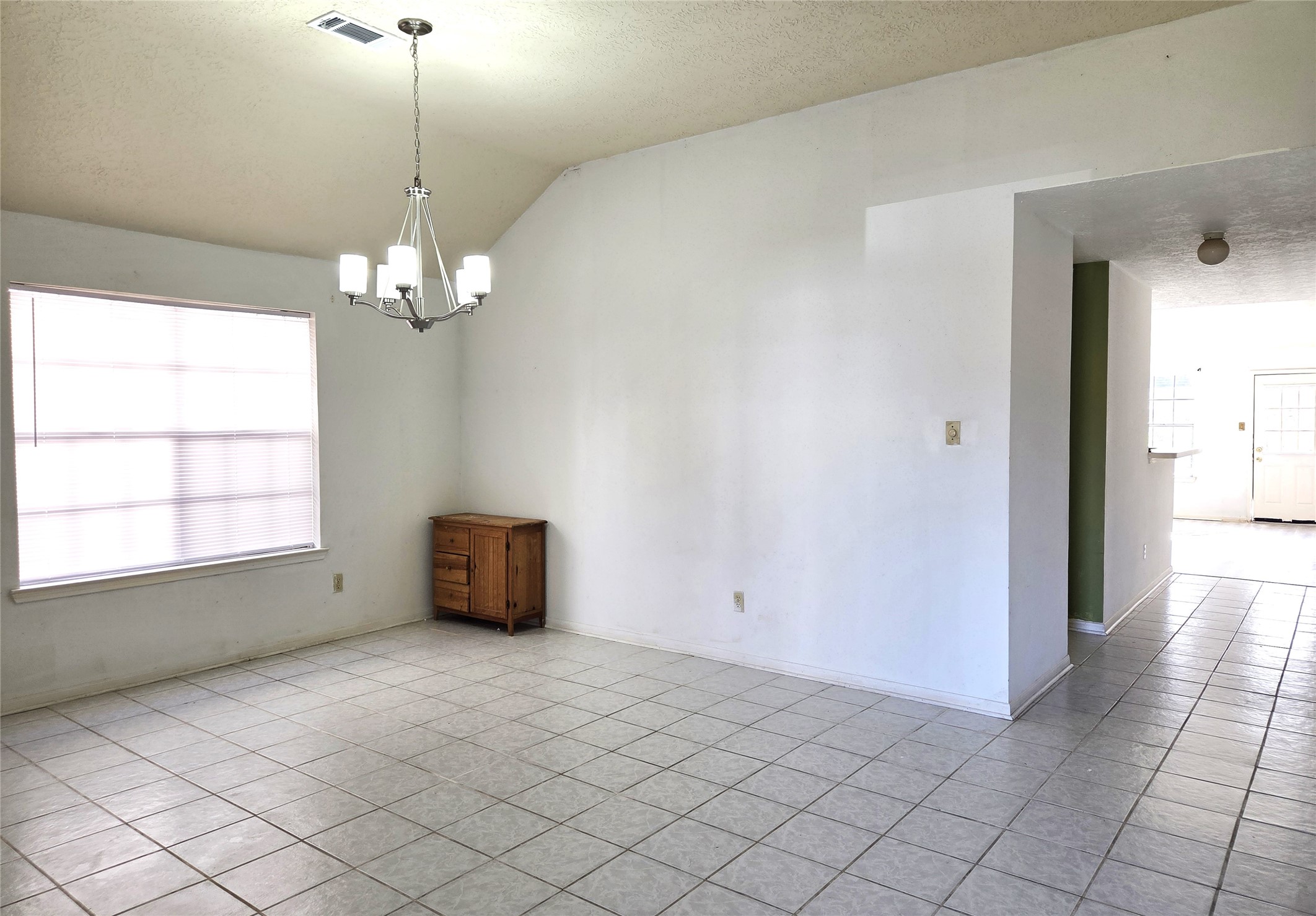 17006 Dusty Mill Drive E Property Photo 5