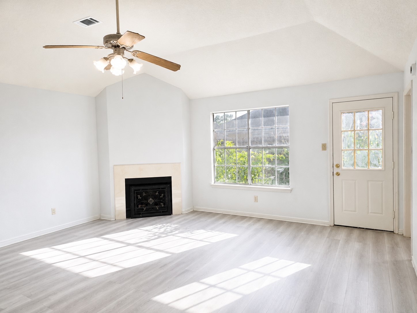 17006 Dusty Mill Drive E Property Photo 8