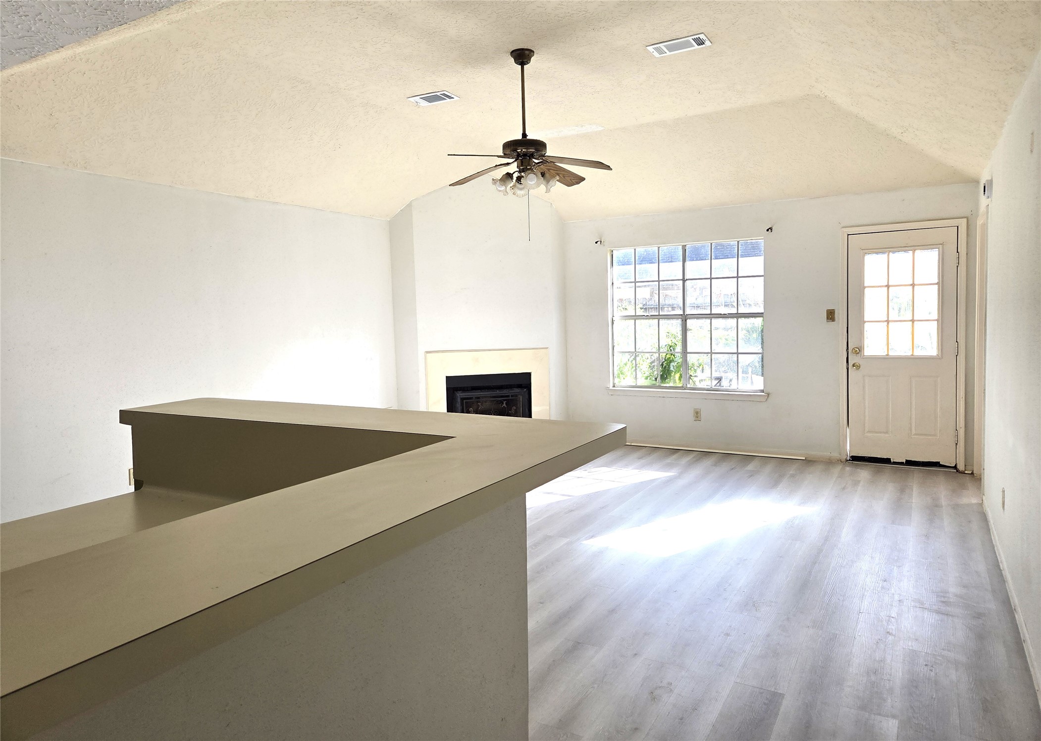 17006 Dusty Mill Drive E Property Photo 10