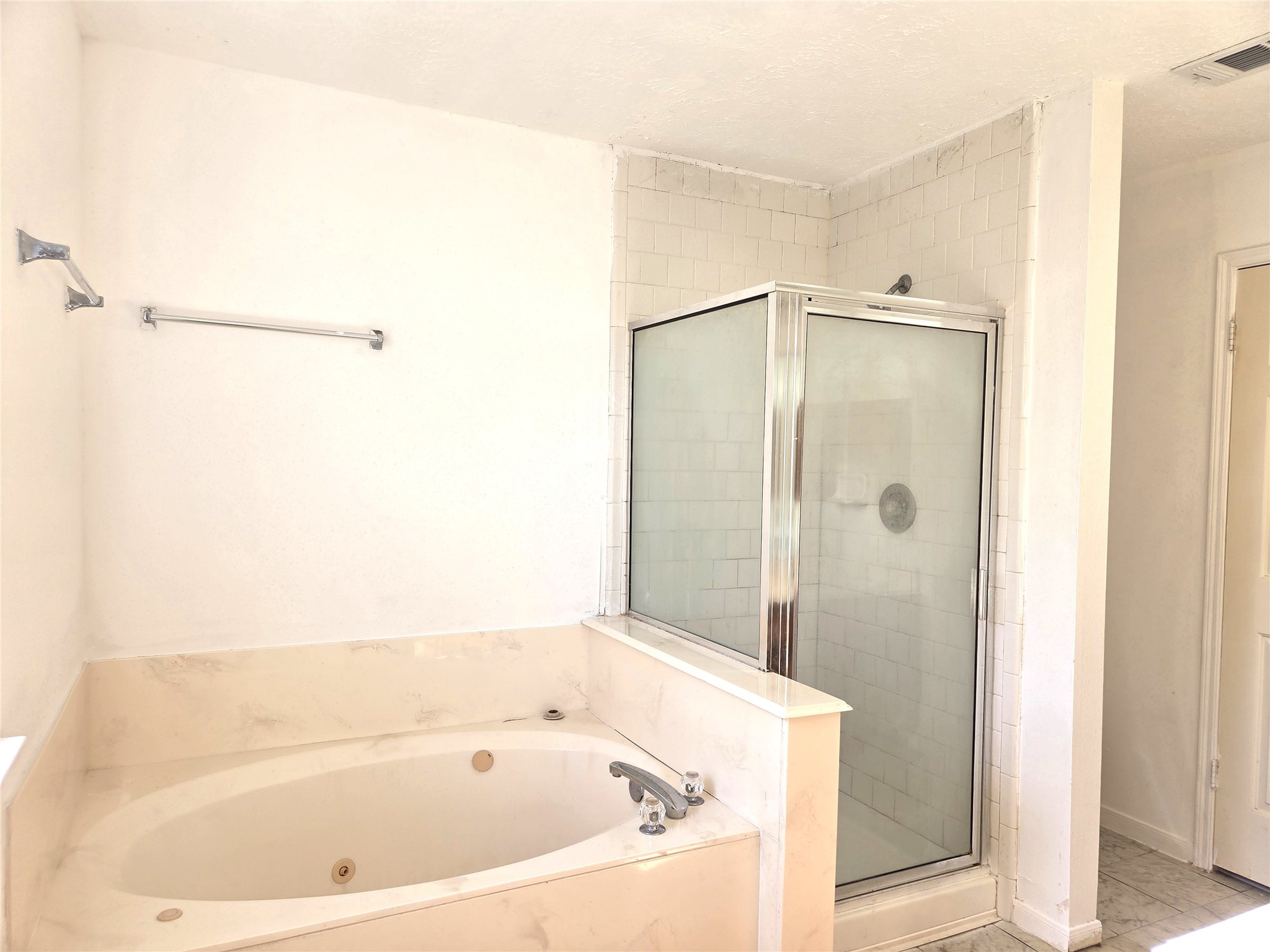17006 Dusty Mill Drive E Property Photo 26