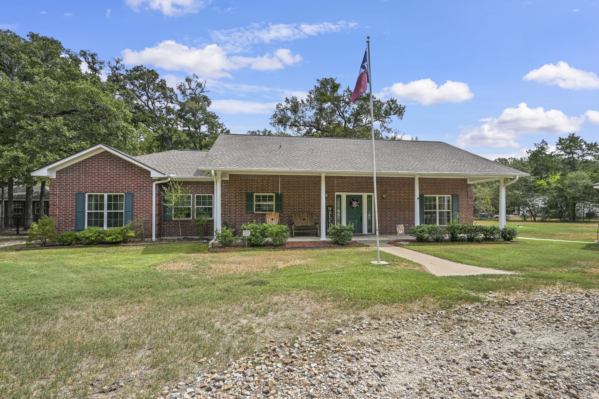 7601 Jones Road Property Photo 1