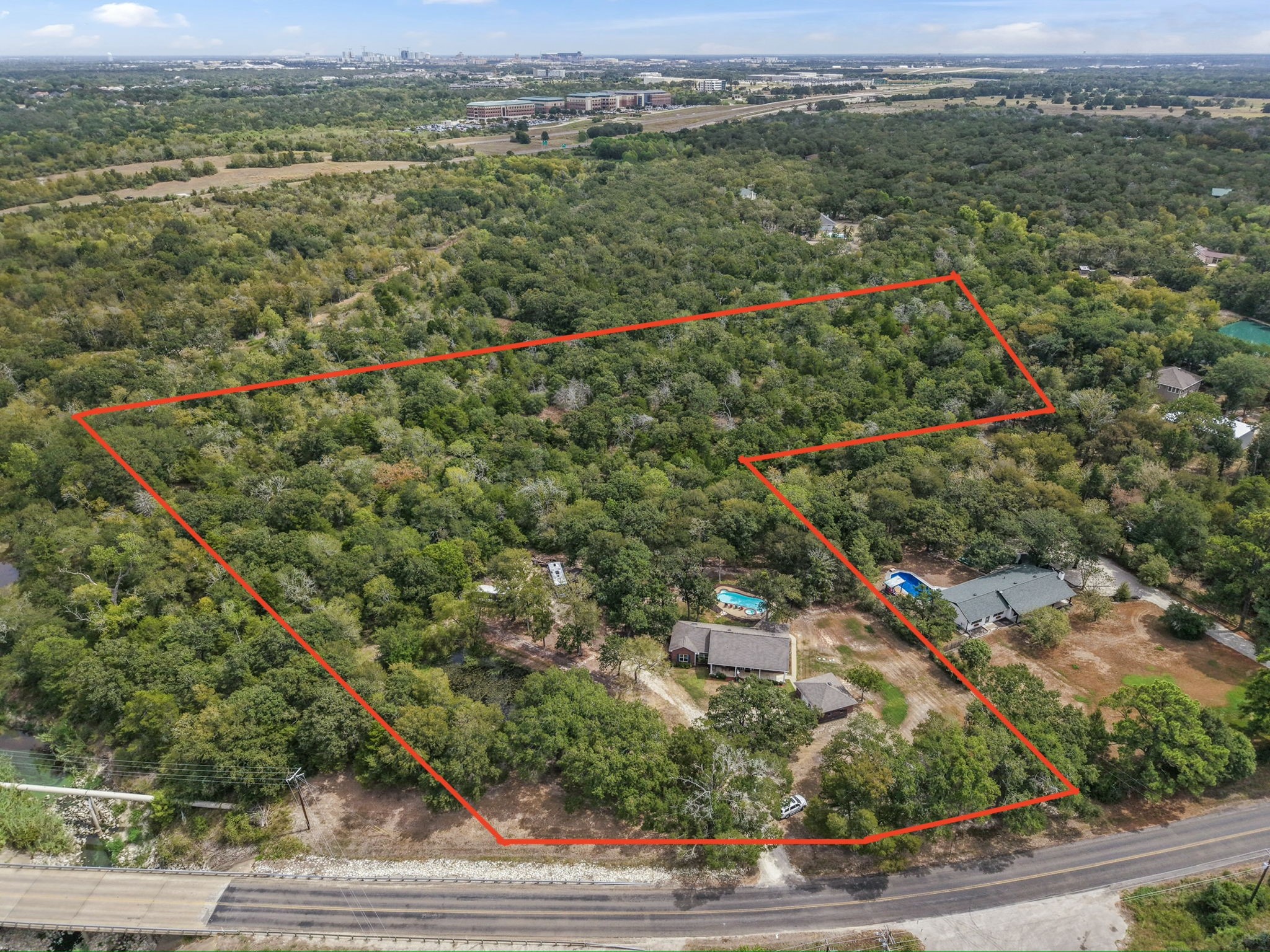 7601 Jones Road Property Photo 2
