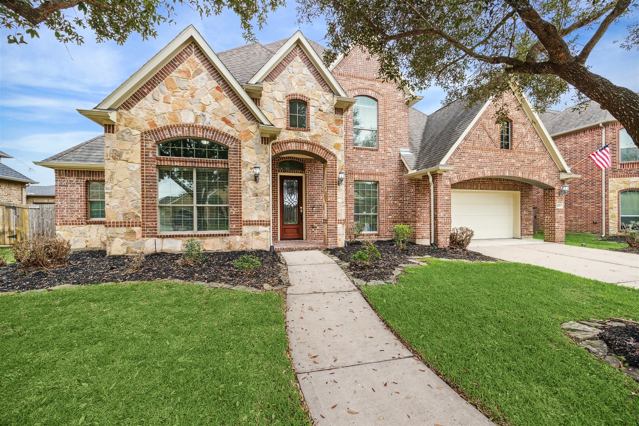 4119 Candlewood Lane Property Photo 2