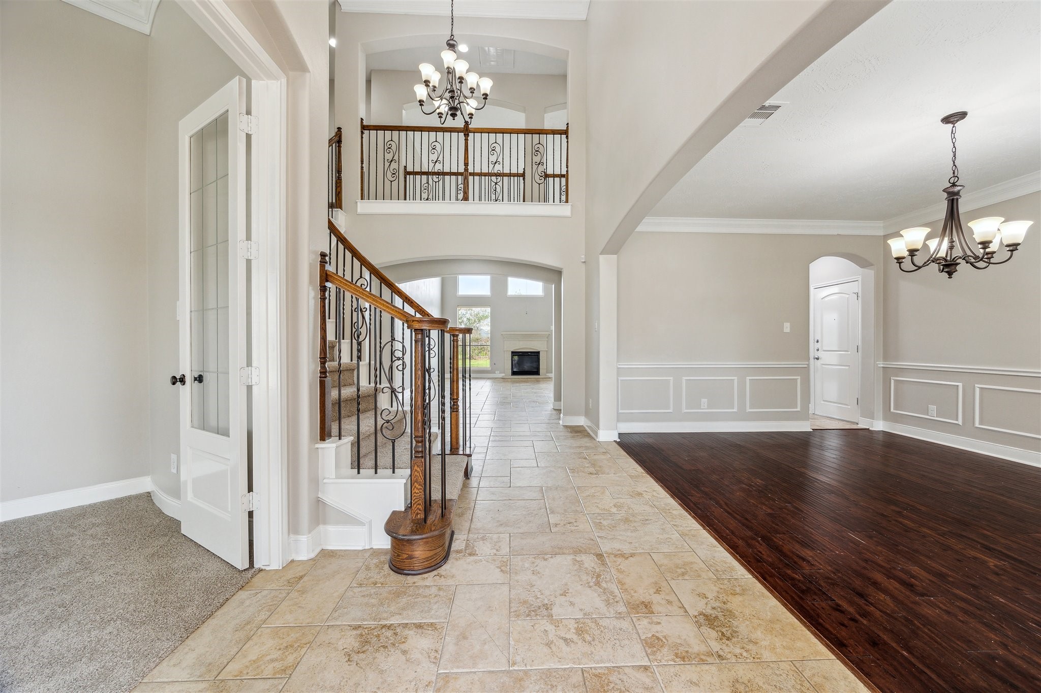 4119 Candlewood Lane Property Photo 3