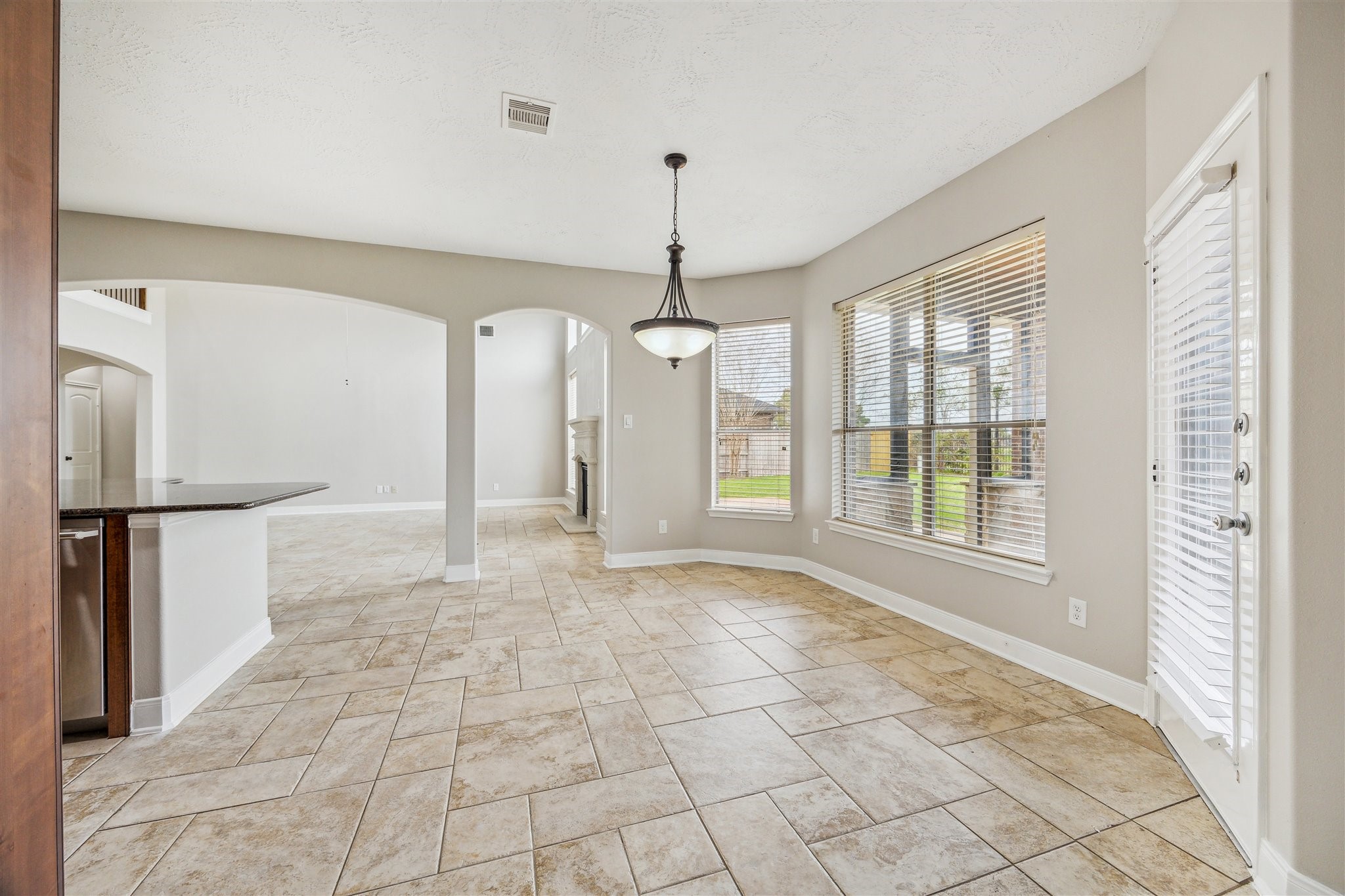 4119 Candlewood Lane Property Photo 12