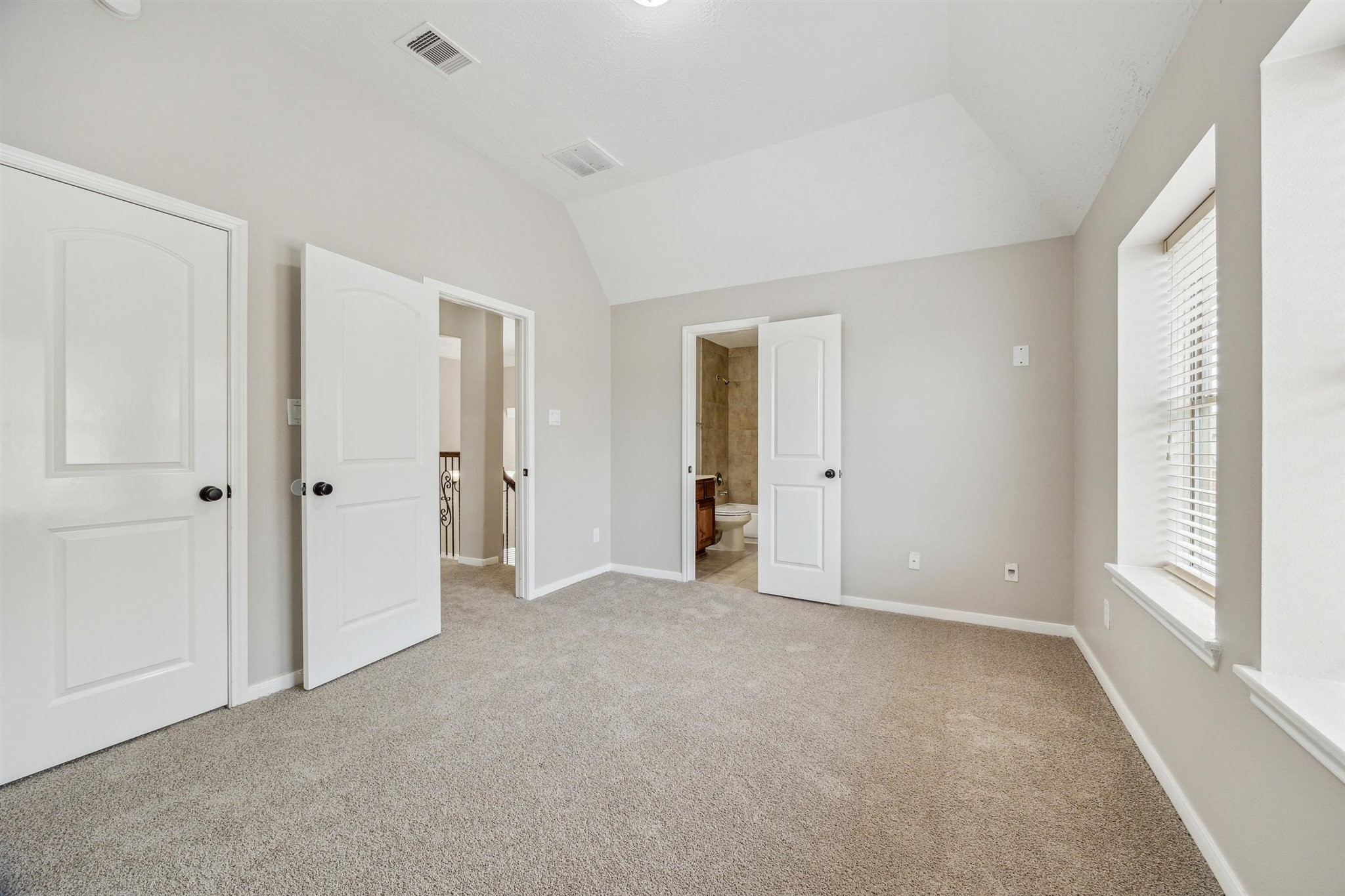 4119 Candlewood Lane Property Photo 23