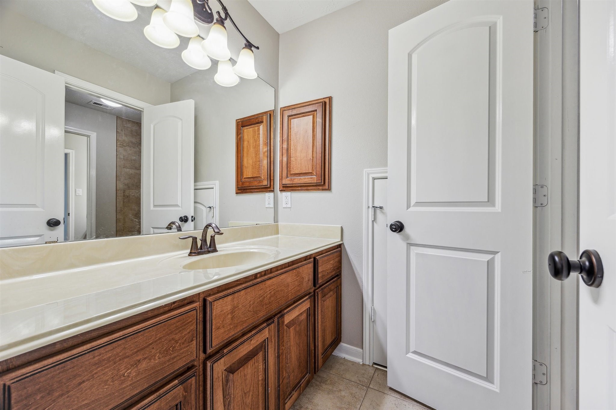 4119 Candlewood Lane Property Photo 27