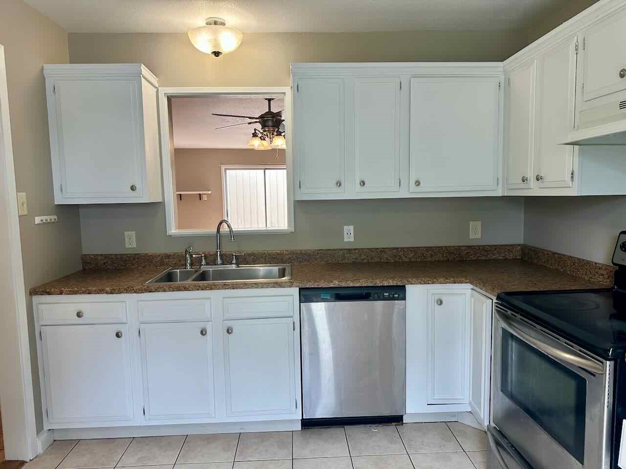 541 Longmeadow Street Property Photo 9