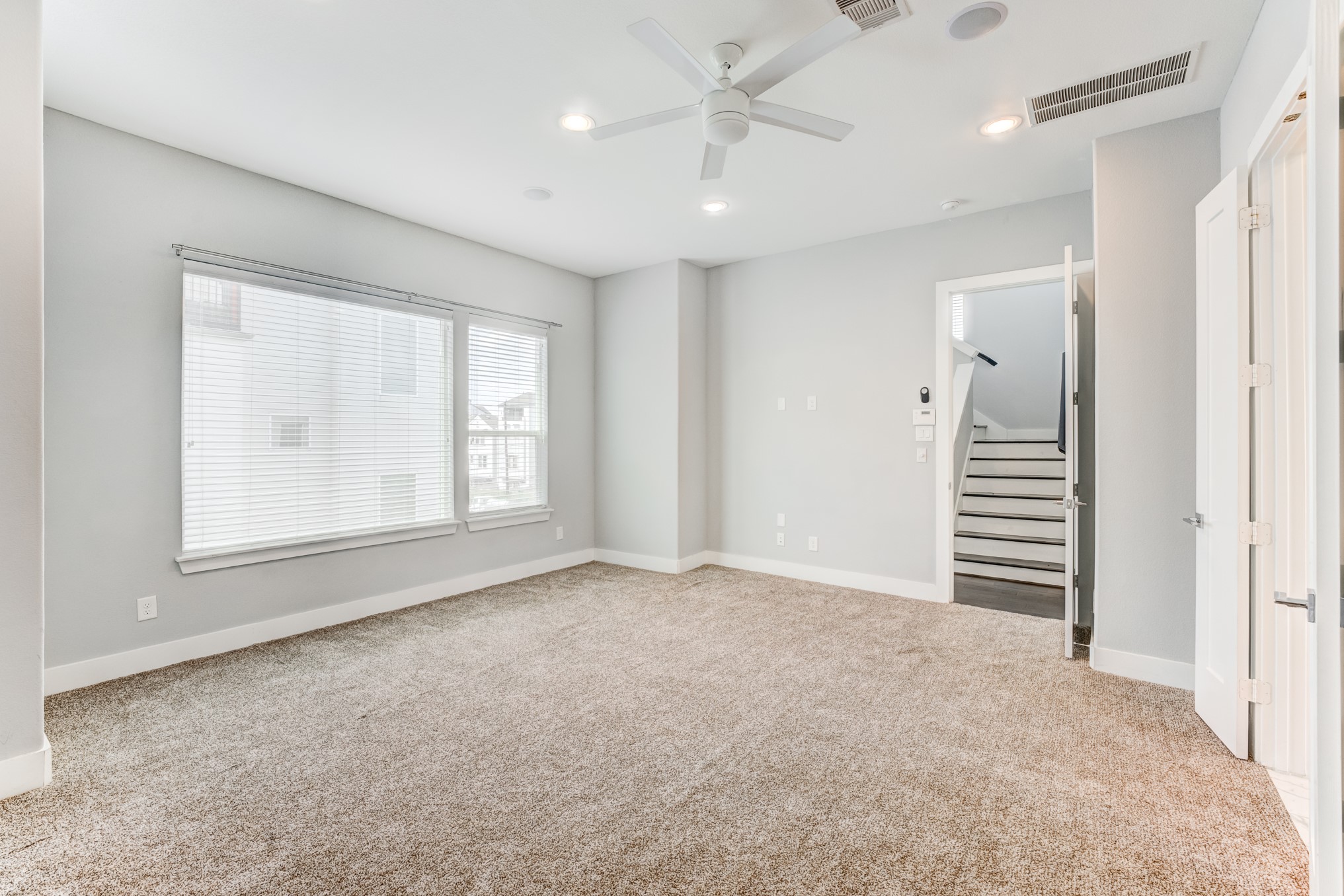 8409 Hempstead Road A Property Photo 25