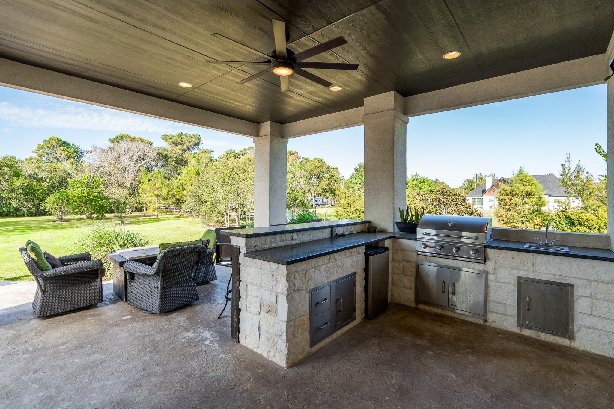 12748 Roy Road Property Photo 13