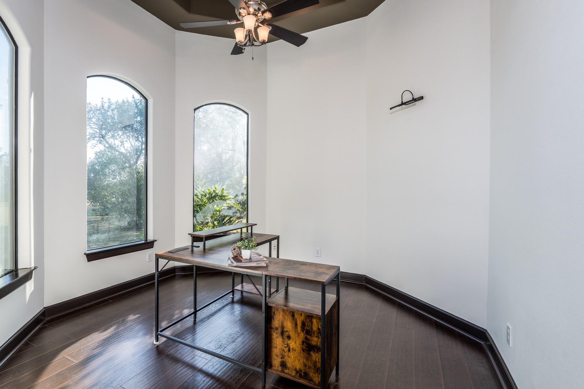 12748 Roy Road Property Photo 16