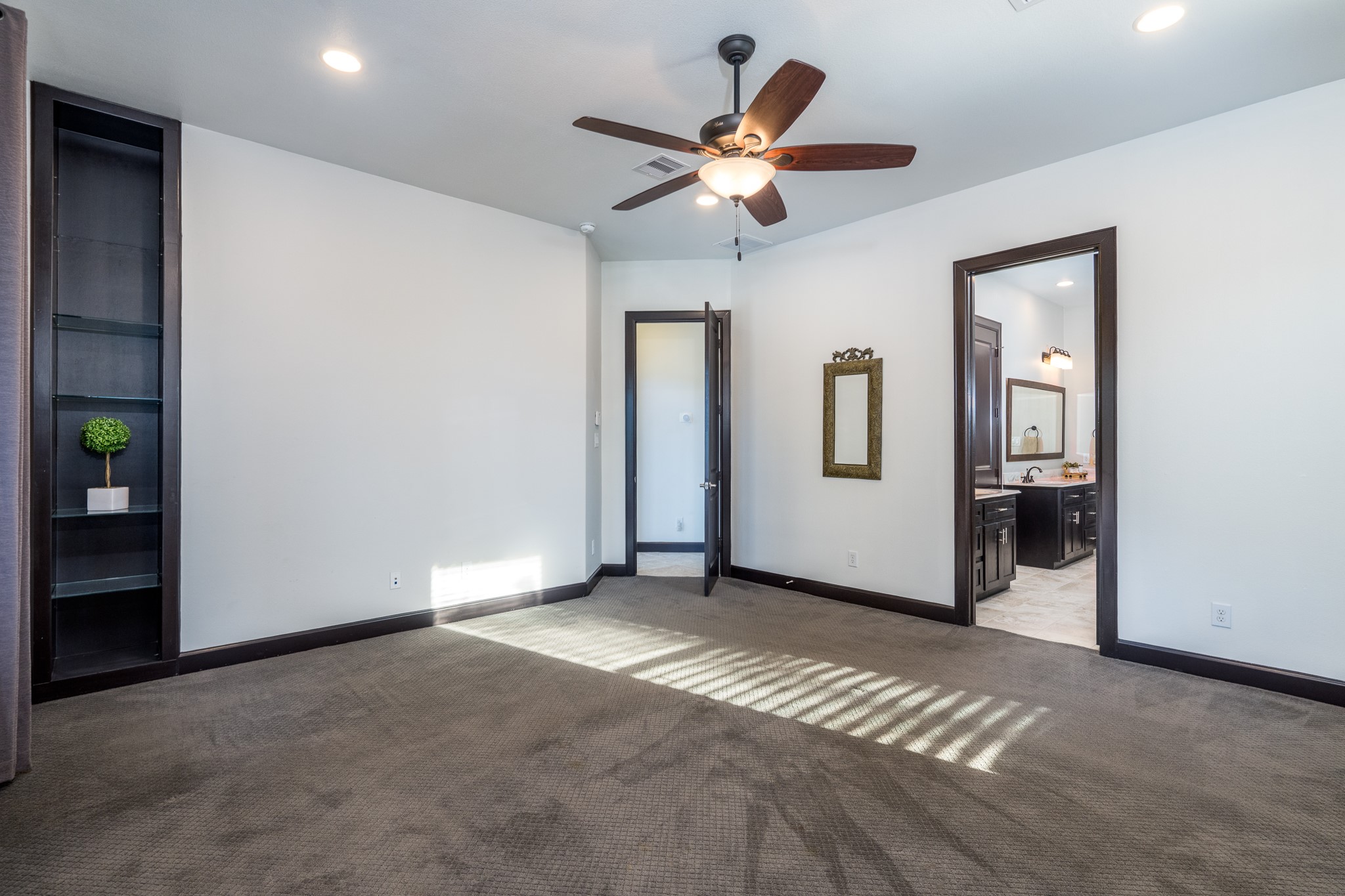 12748 Roy Road Property Photo 32