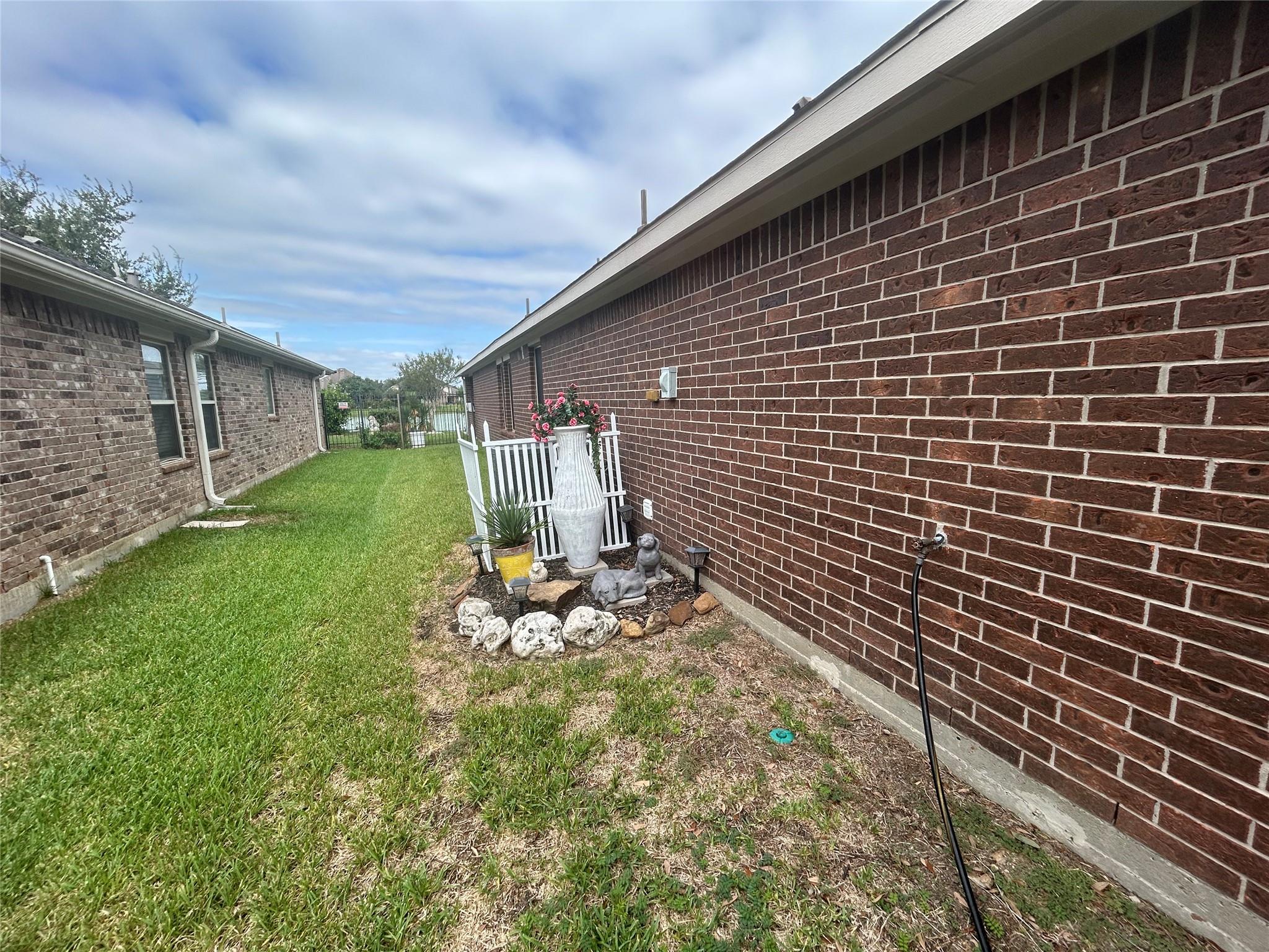 26118 Travis Brook Drive, Richmond Tx 77406 Property Photo 4