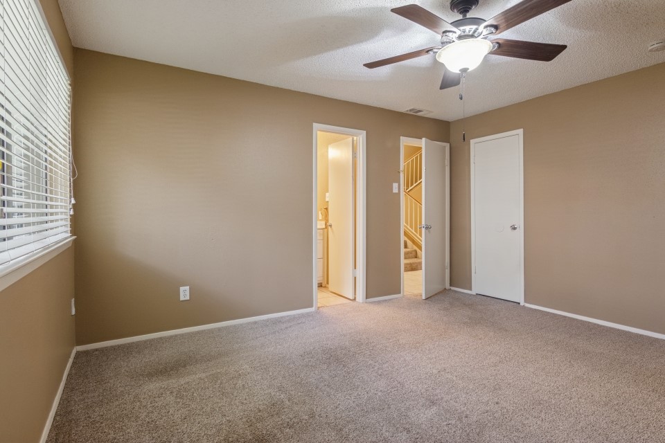 15343 Falmouth Avenue 2 Property Photo 13