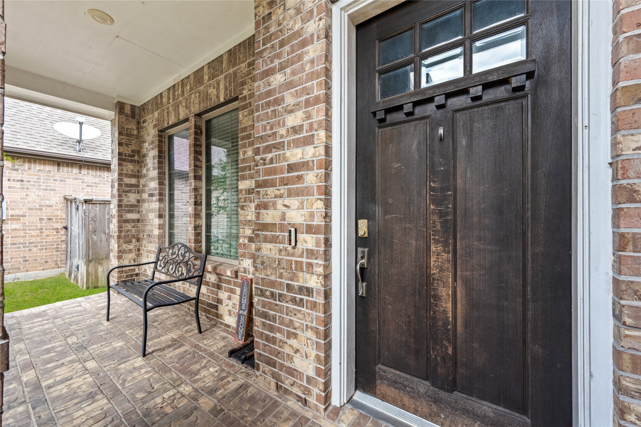 21610 Albertine Drive Property Photo 3