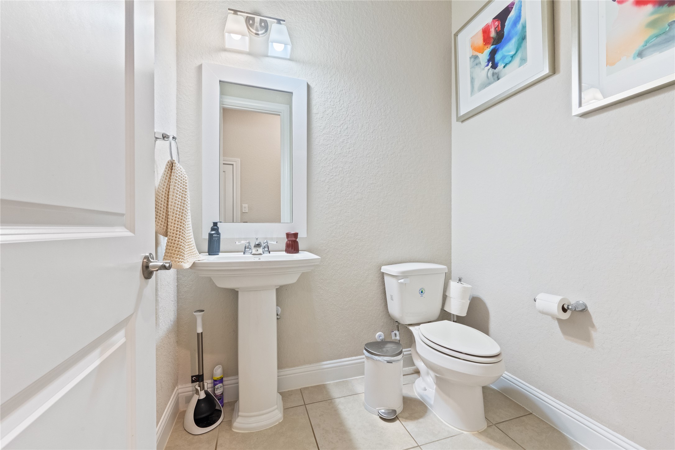 21610 Albertine Drive Property Photo 11