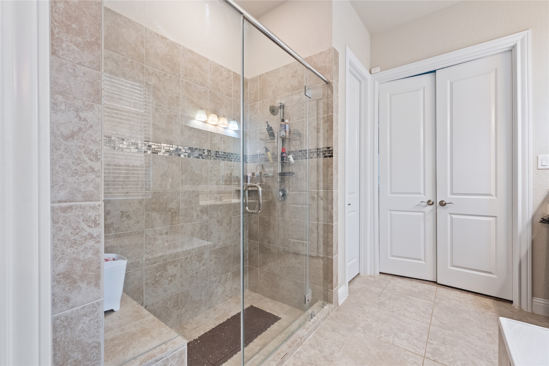 21610 Albertine Drive Property Photo 21