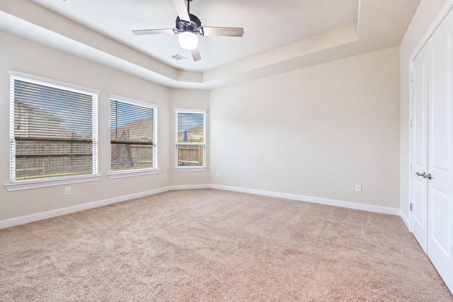 21610 Albertine Drive Property Photo 23