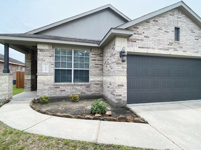 21434 Naples Hollow Lane Property Photo