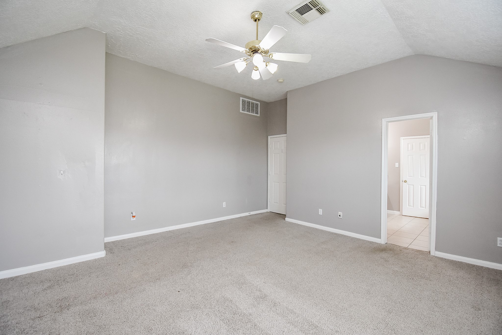 5611 Carta Valley Lane Property Photo 21