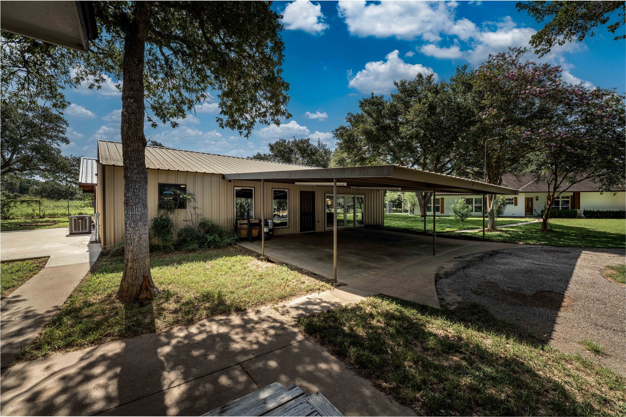 1054 County Road 156 Property Photo 17