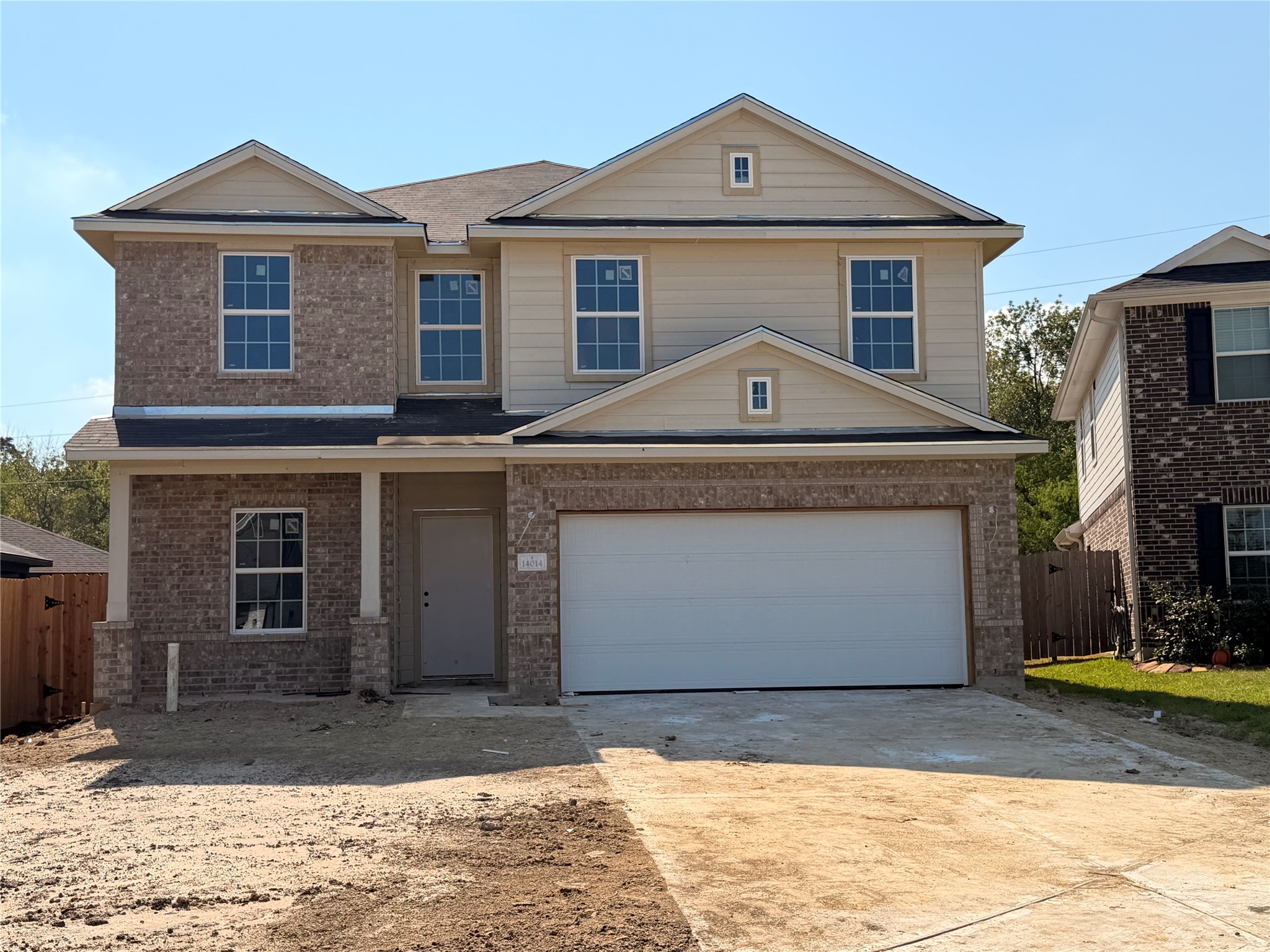 14014 Darley Oak Property Photo 1