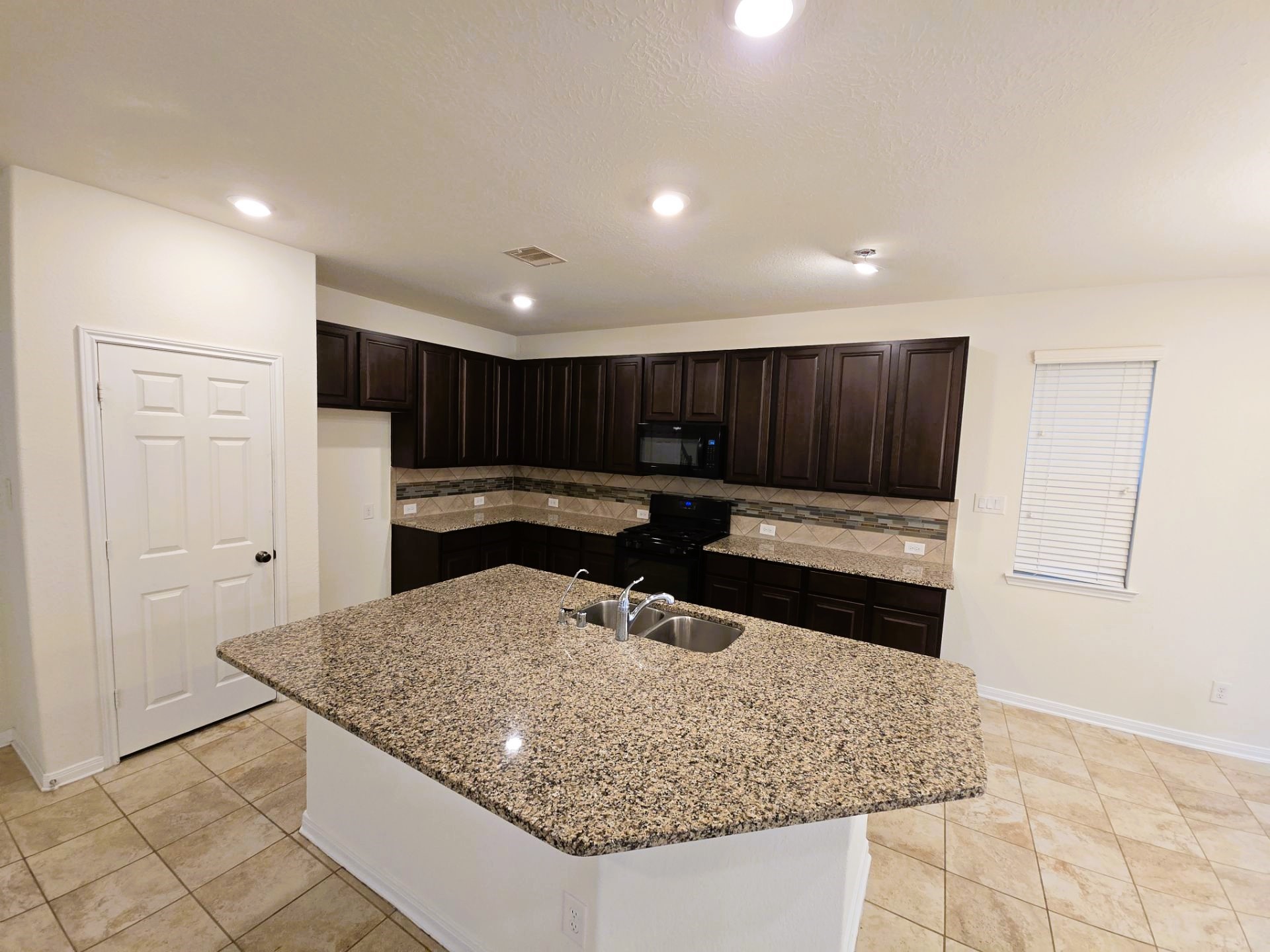 16626 Cliff Vale Court Property Photo 22