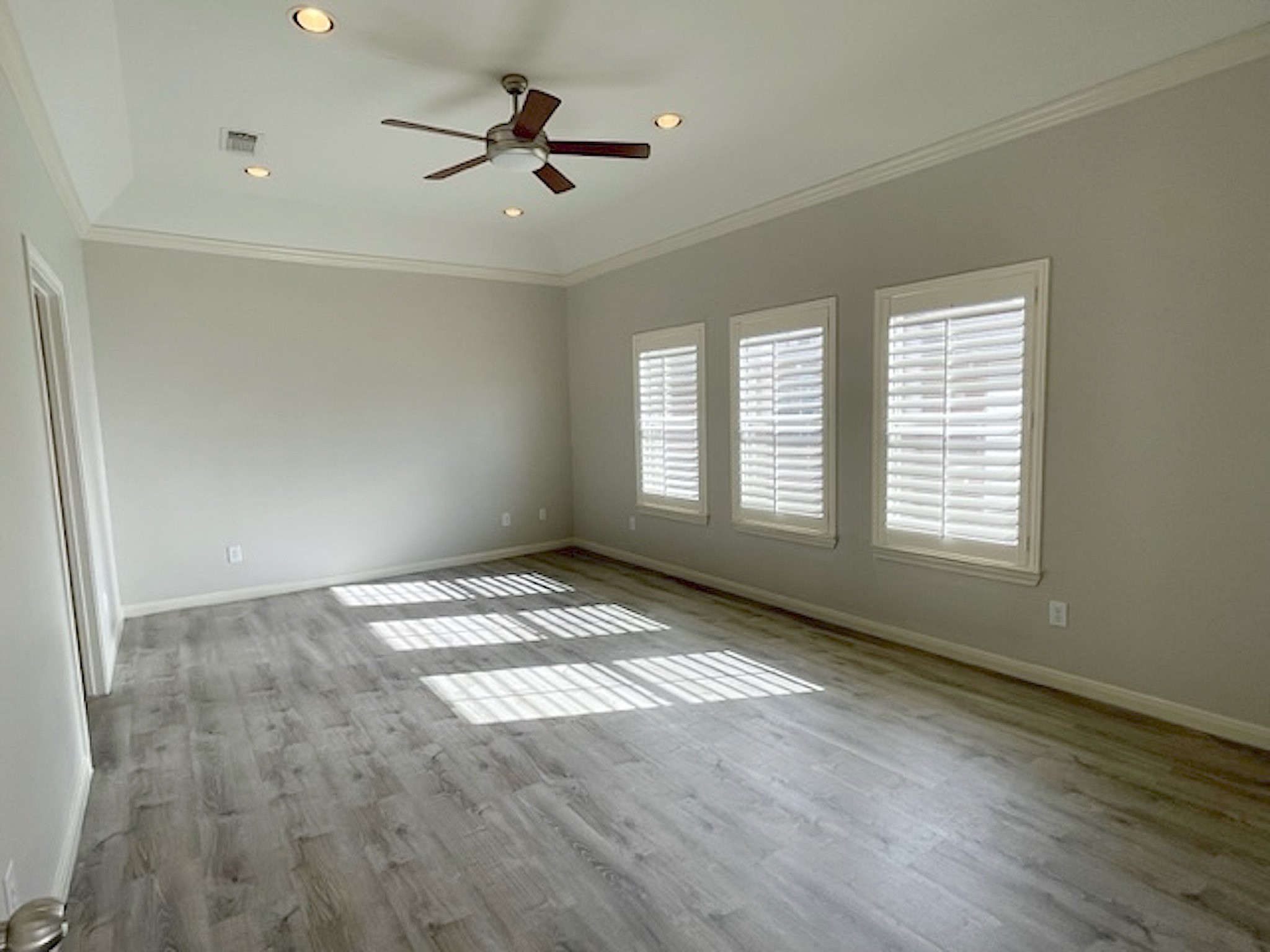 3738 Elizabeth Court Property Photo 18