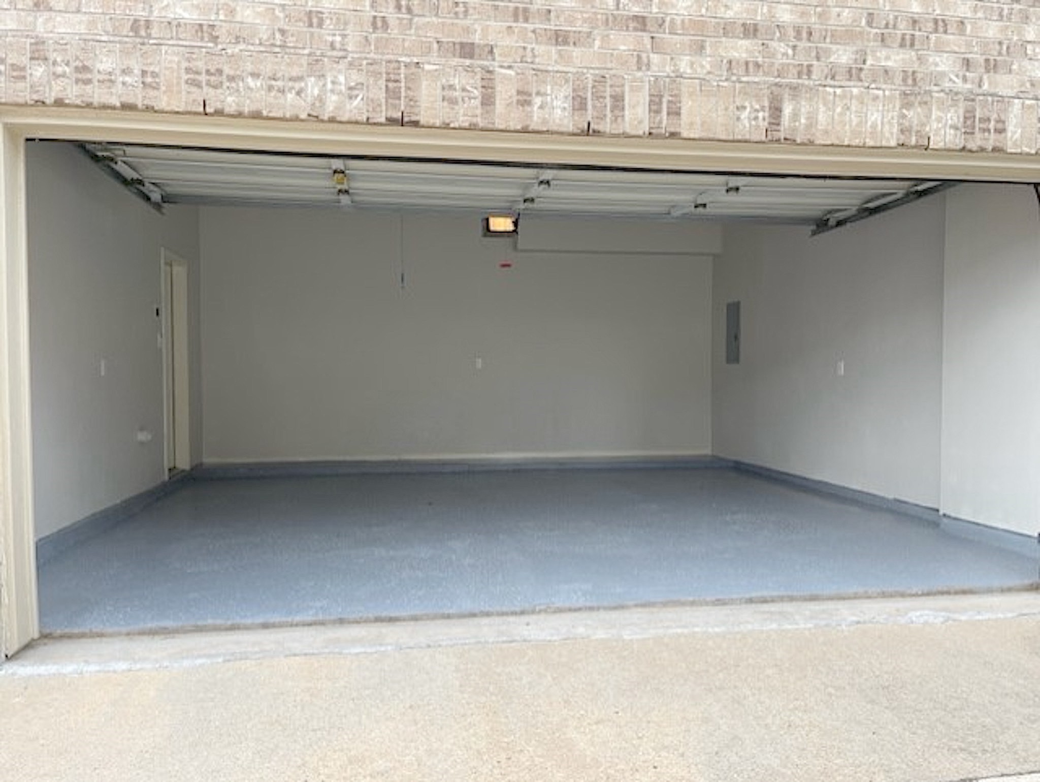 3738 Elizabeth Court Property Photo 27