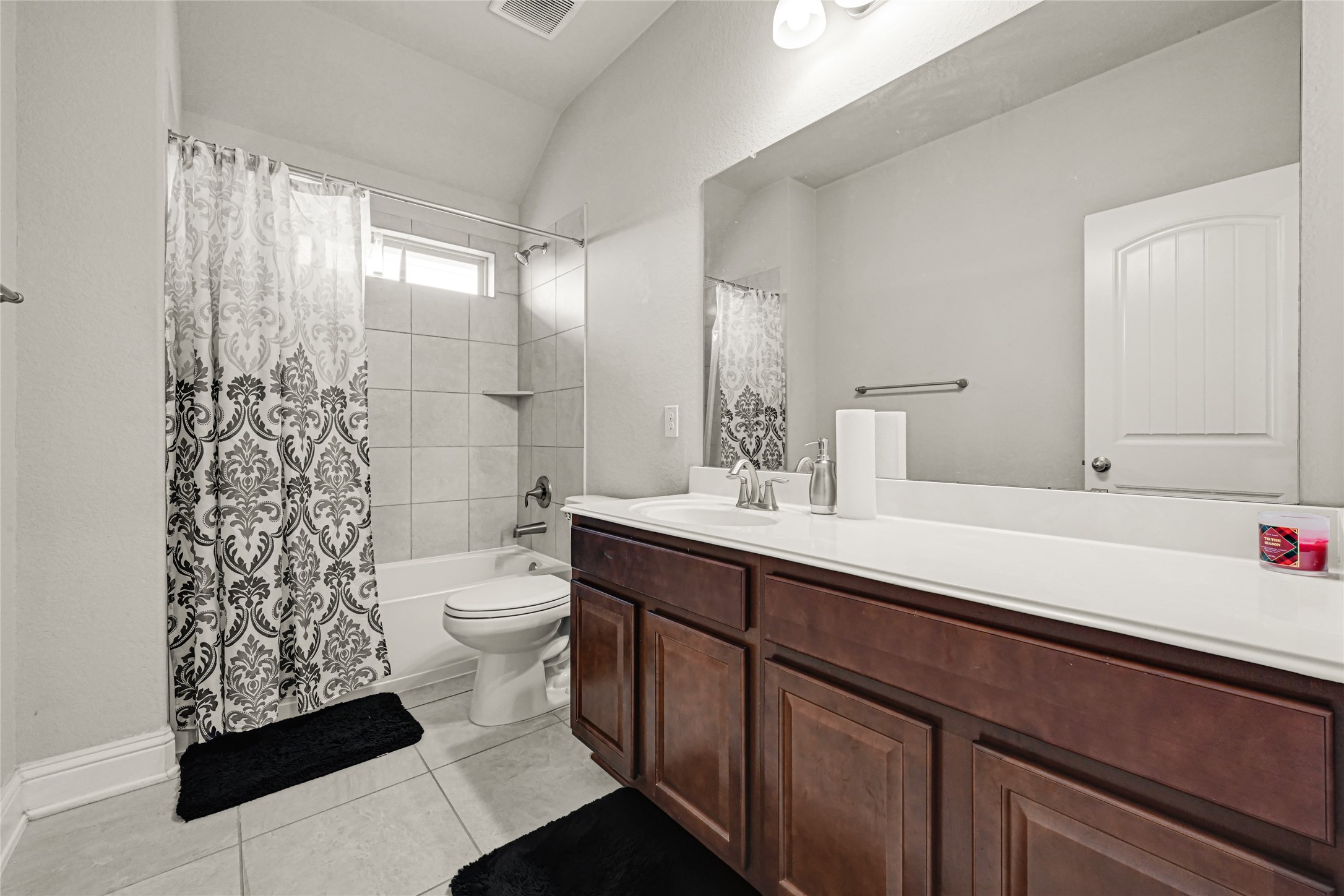 19422 Lake Ridge Drive Property Photo 28