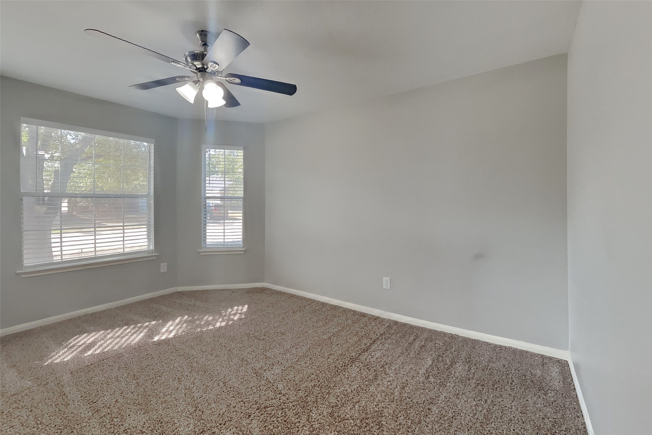 2519 Fox Water Drive Property Photo 14