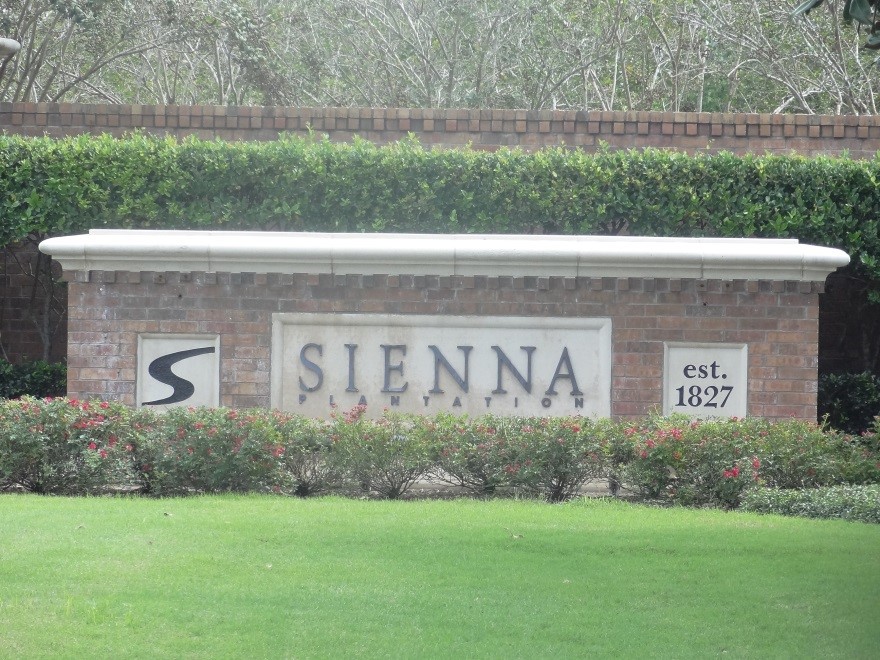 4600 Sienna Parkway Property Photo 3